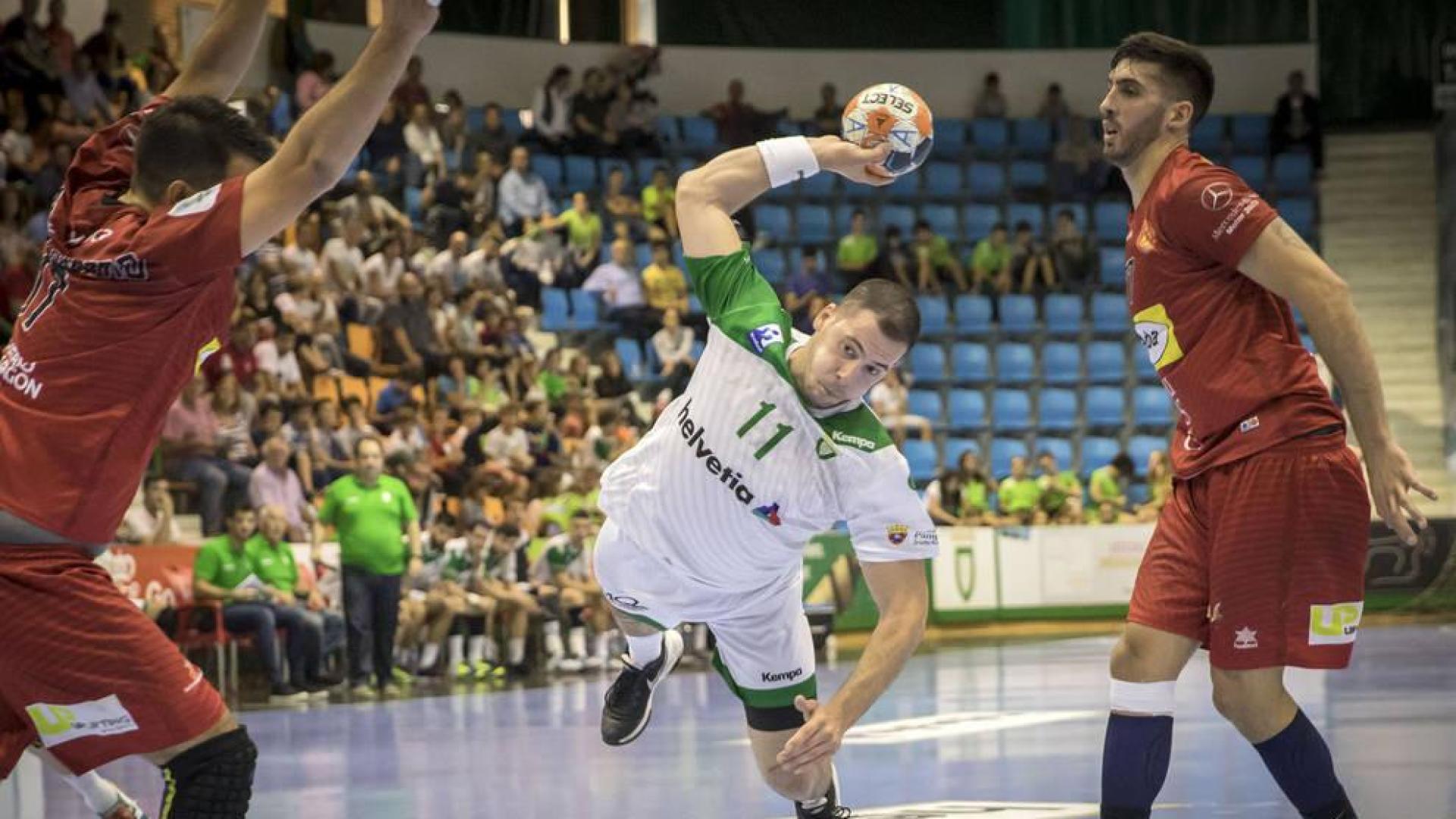 El Anaitasuna apela a su defensa para plantar cara al líder invicto