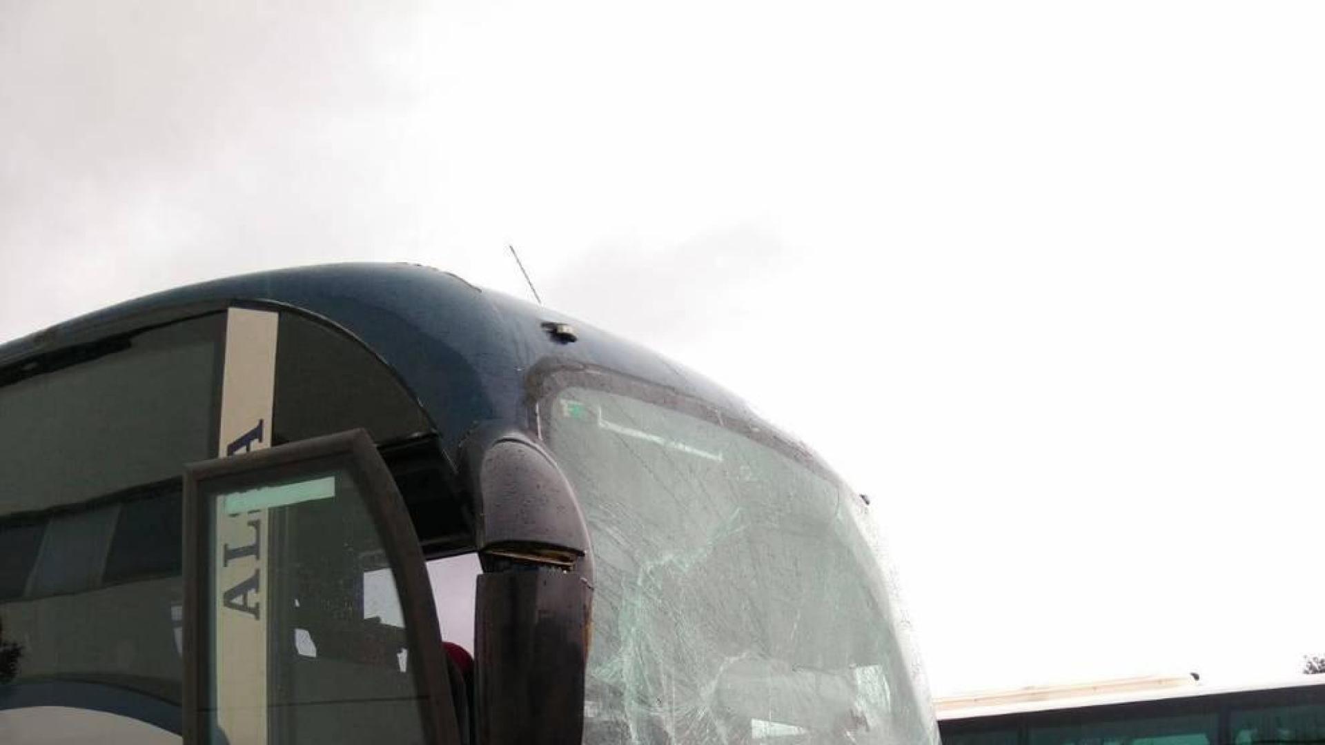 El joven que robó el autobús no tiene carné y asegura que no recuerda nada