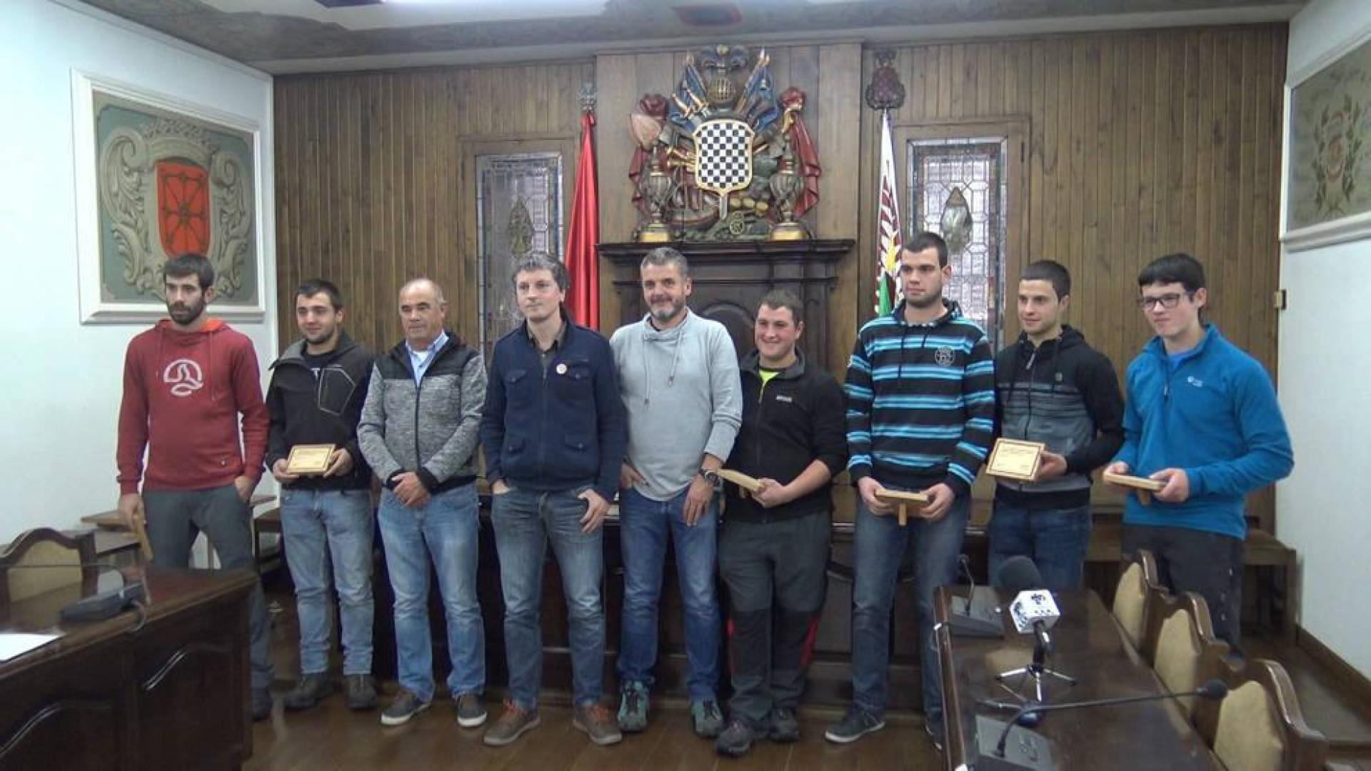 Baztan distingue a los jóvenes incorporados al primer sector