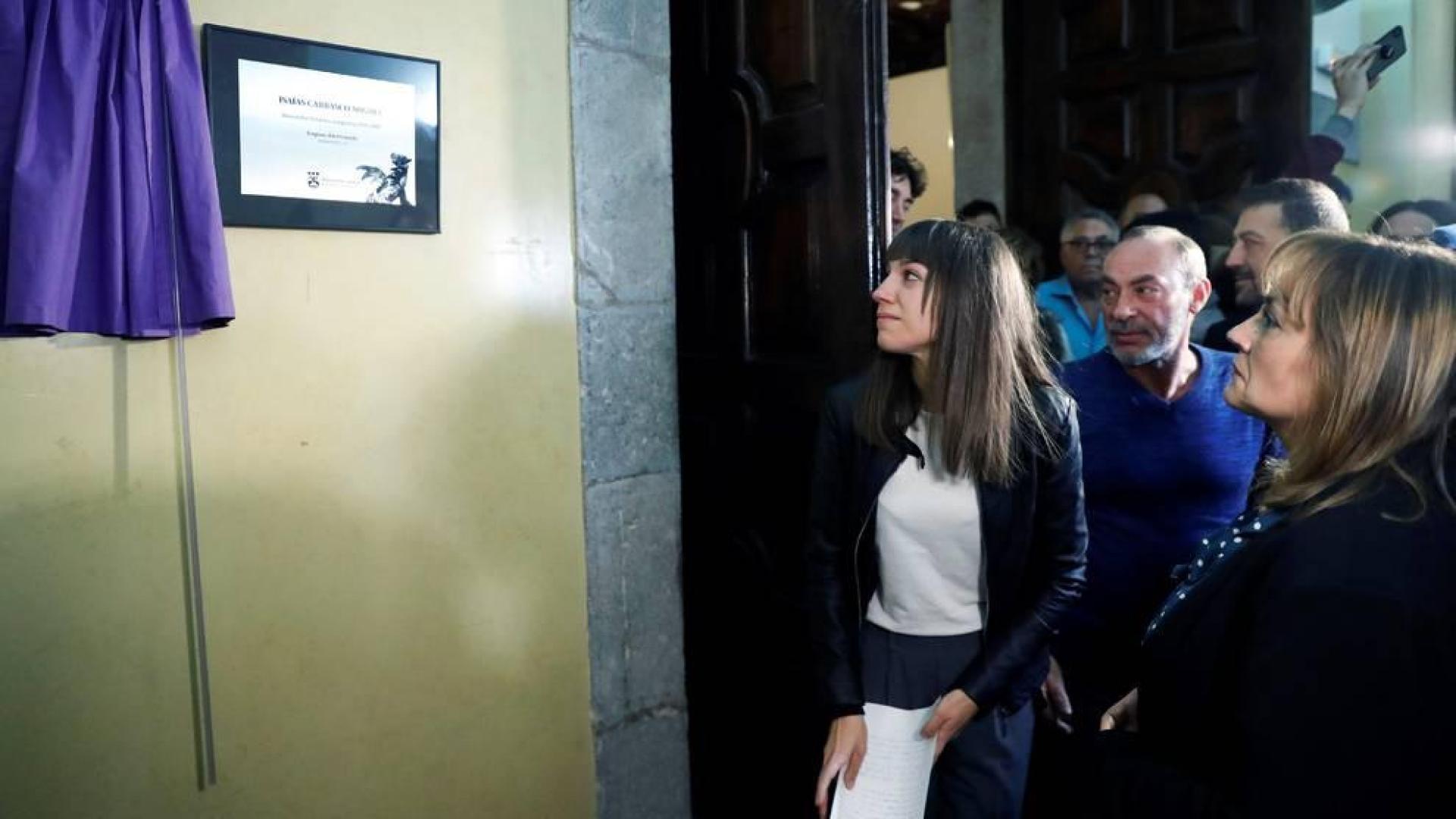 El Ayuntamiento de Arrasate homenajea a Isaías Carrasco, asesinado por ETA en 2008