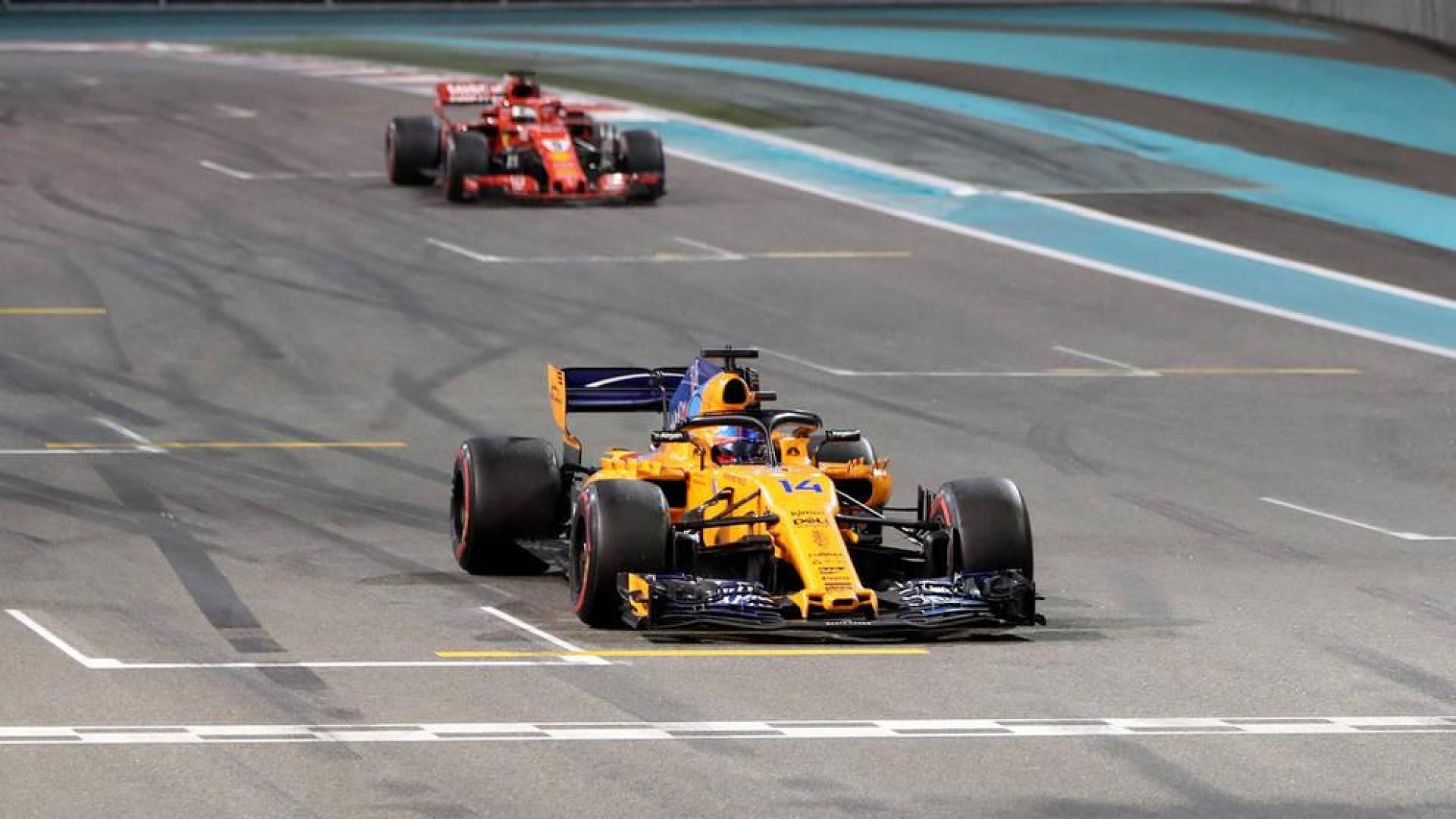 Hamilton gana en Abu Dabi la última carrera de Alonso en la Fórmula 1
