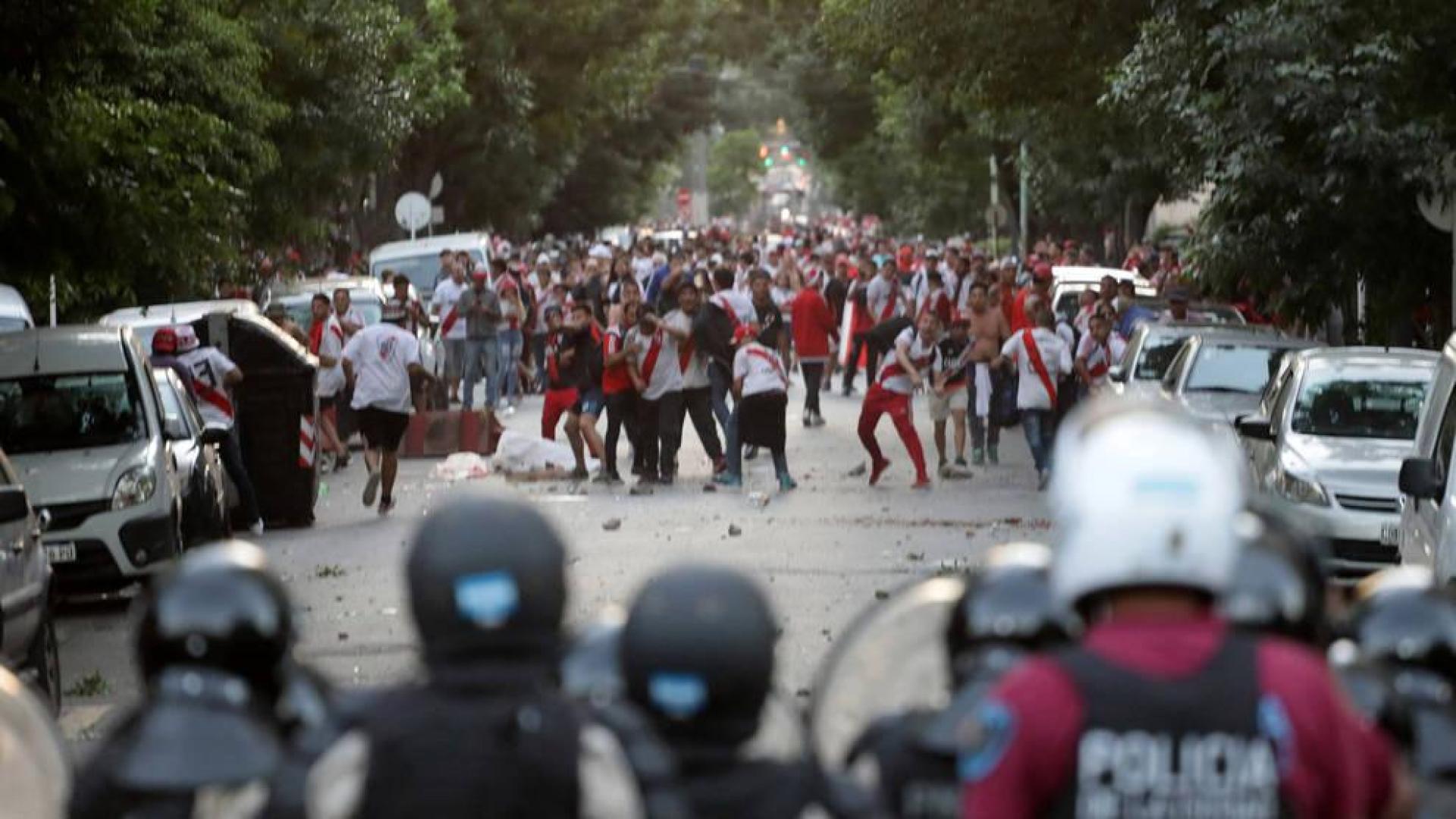 Aplazada sin fecha la final de la Copa Libertadores entre River y Boca
