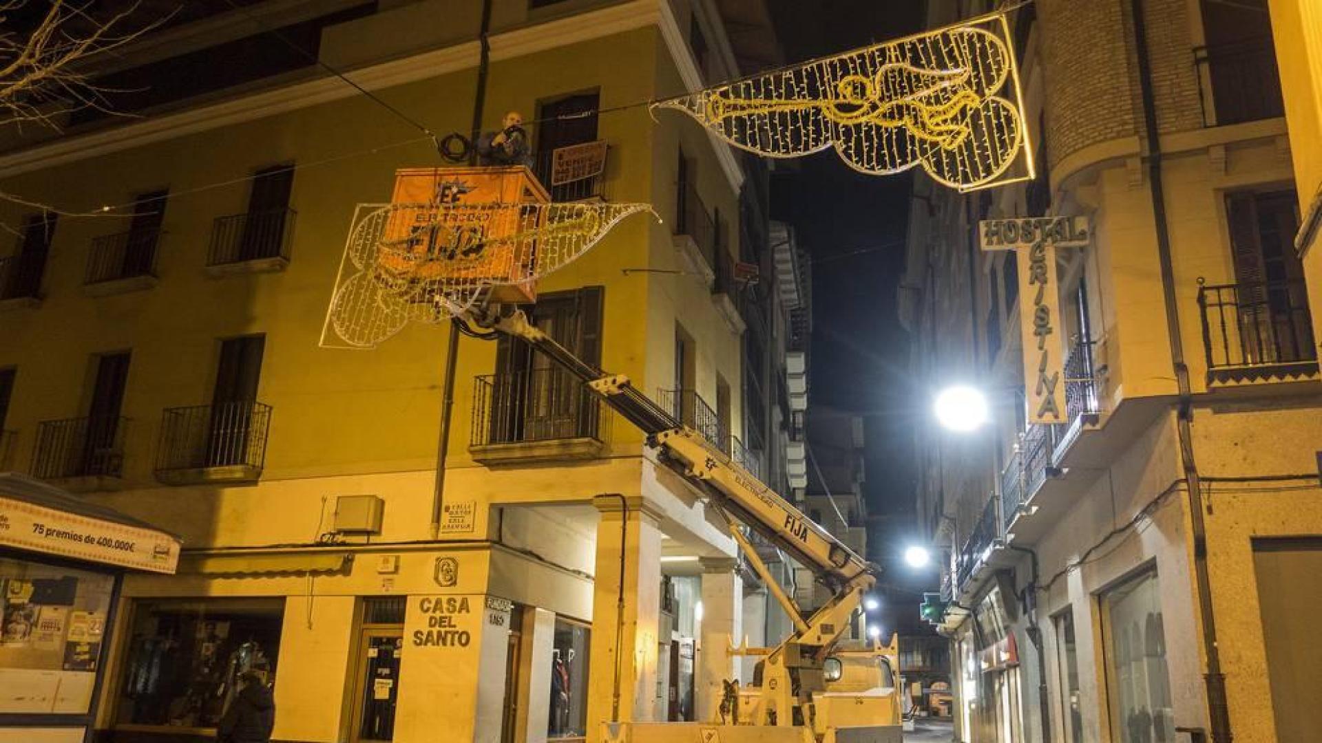 Estella se viste desde este viernes de Navidad con las luces de sus calles y plazas