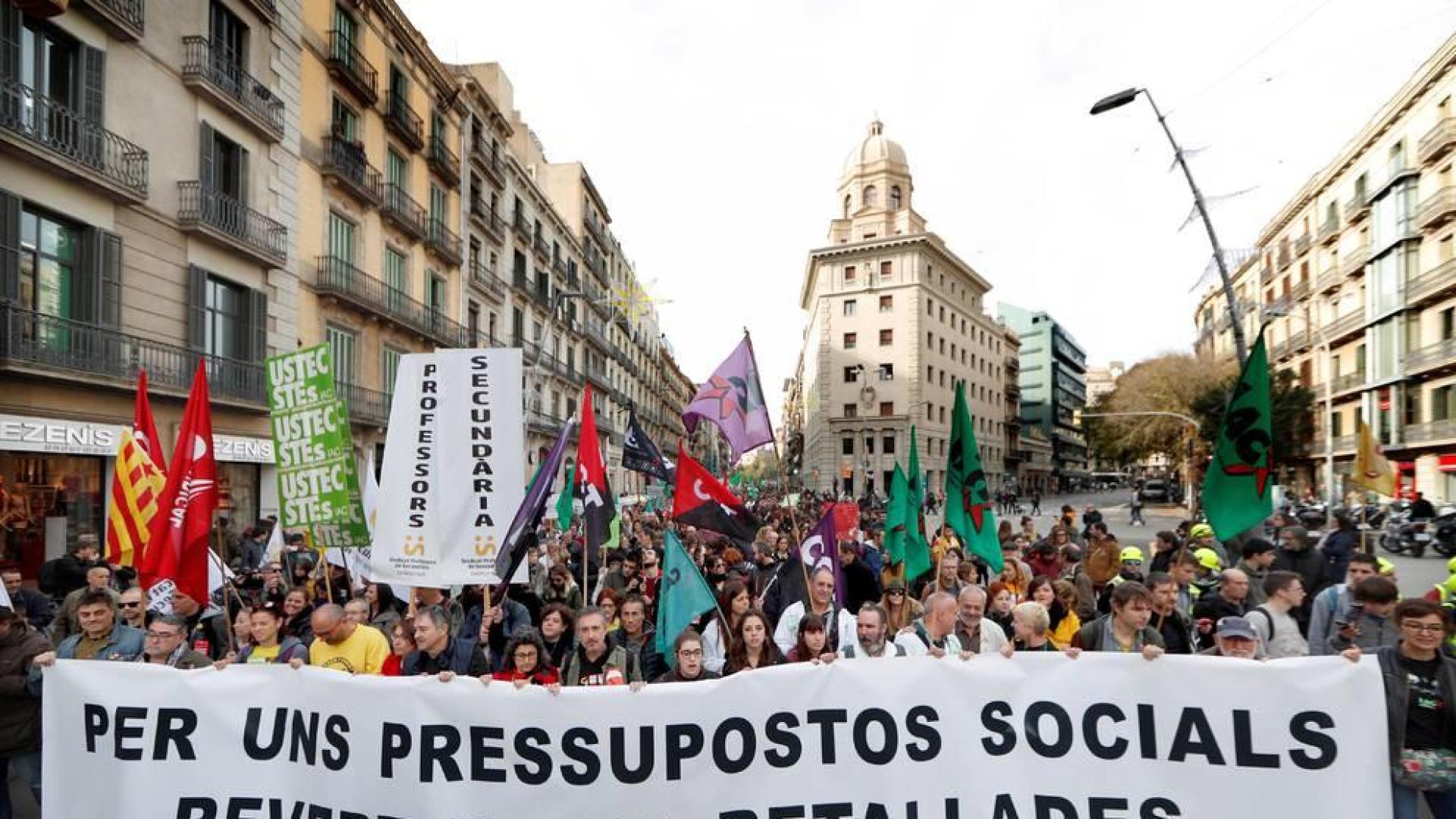 El estallido social contra los recortes desborda a Torra tras seis años de 'procés'