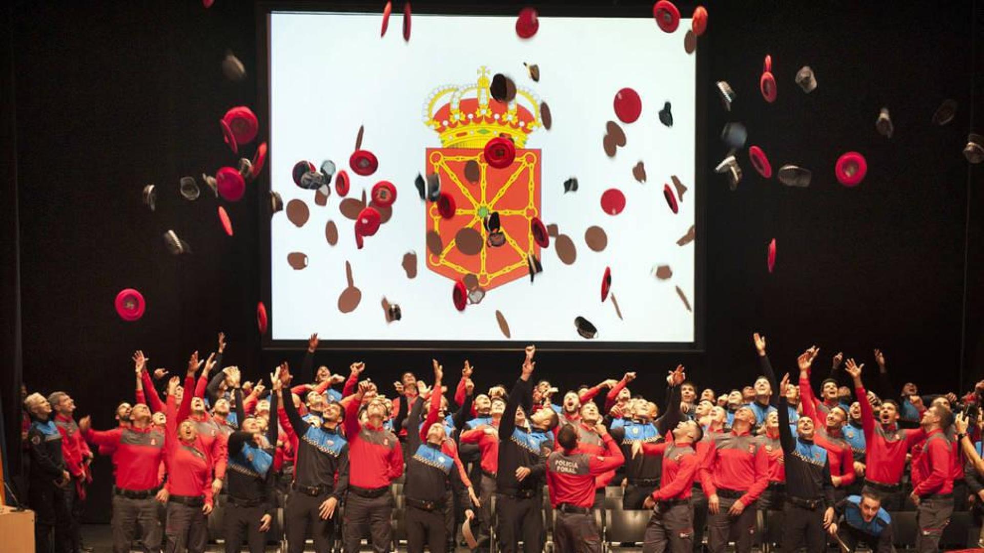 Navarra cuenta con 81 nuevos policías: 43 forales y 38 locales