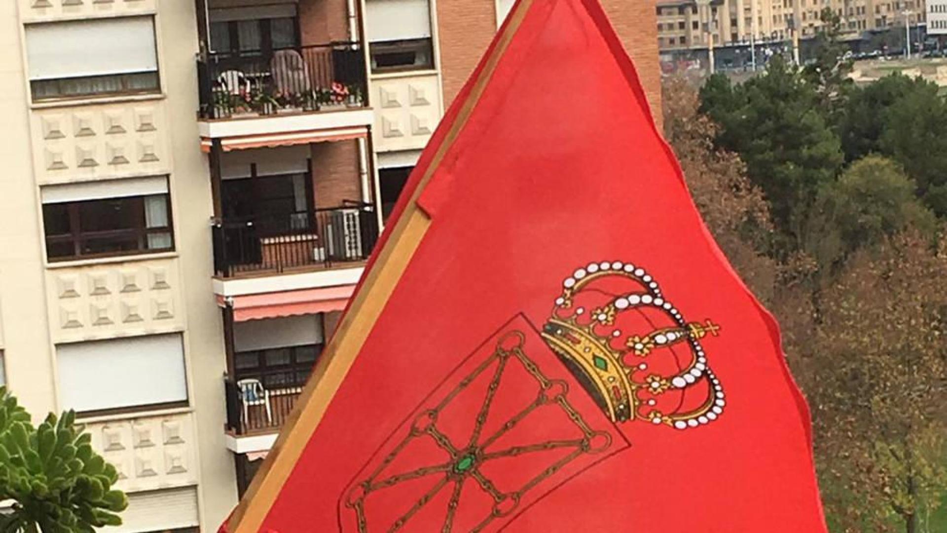 ¿Has colocado en tu balcón la bandera de Navarra que nos une? ¡Envíanos la foto!