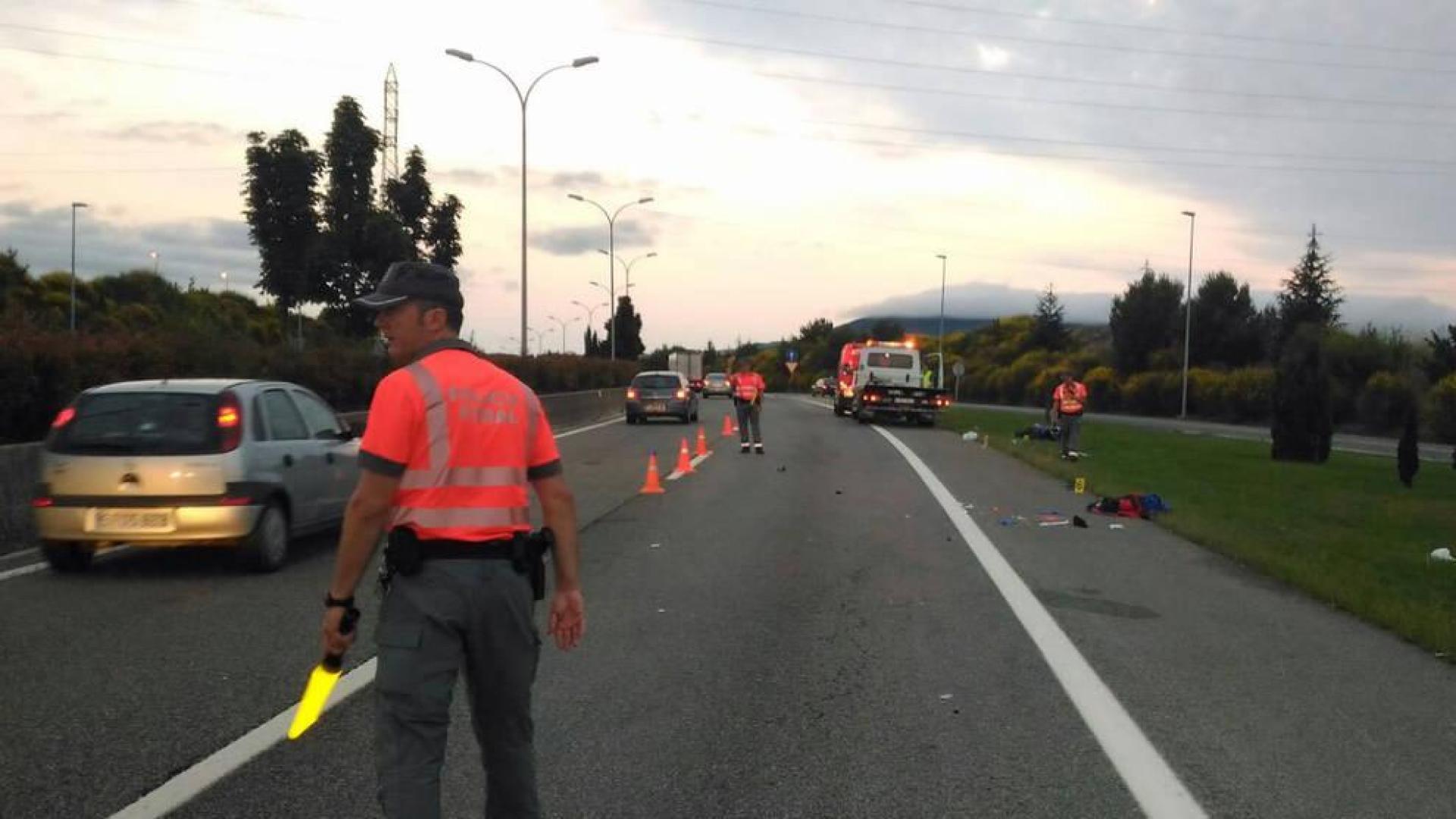 Fallece un motorista en la PA-30 en Tajonar