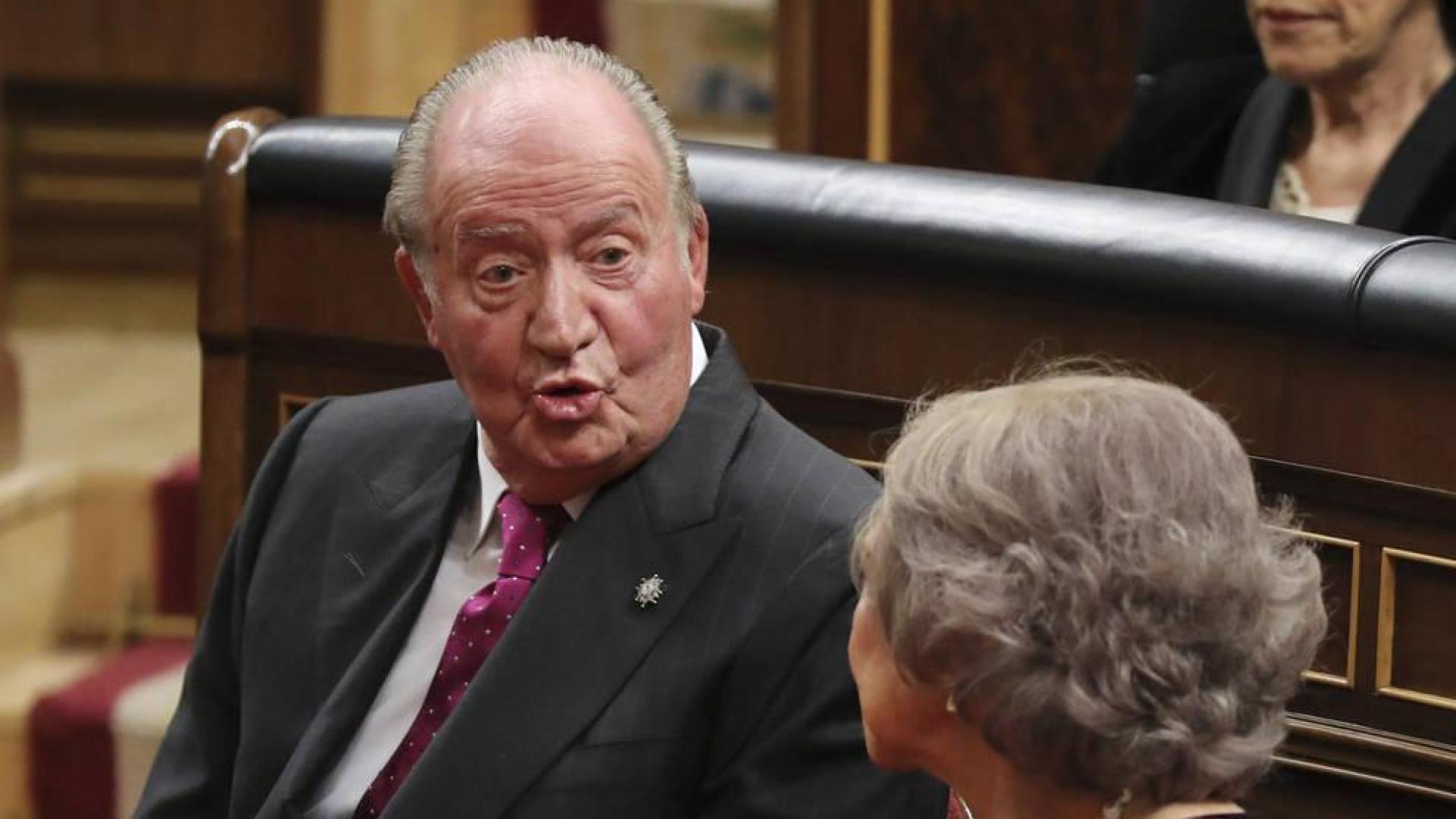 Los reyes eméritos Juan Carlos y Sofía, en el Congreso durante el acto de conmemoración del cuarenta aniversario de la Constitución.
