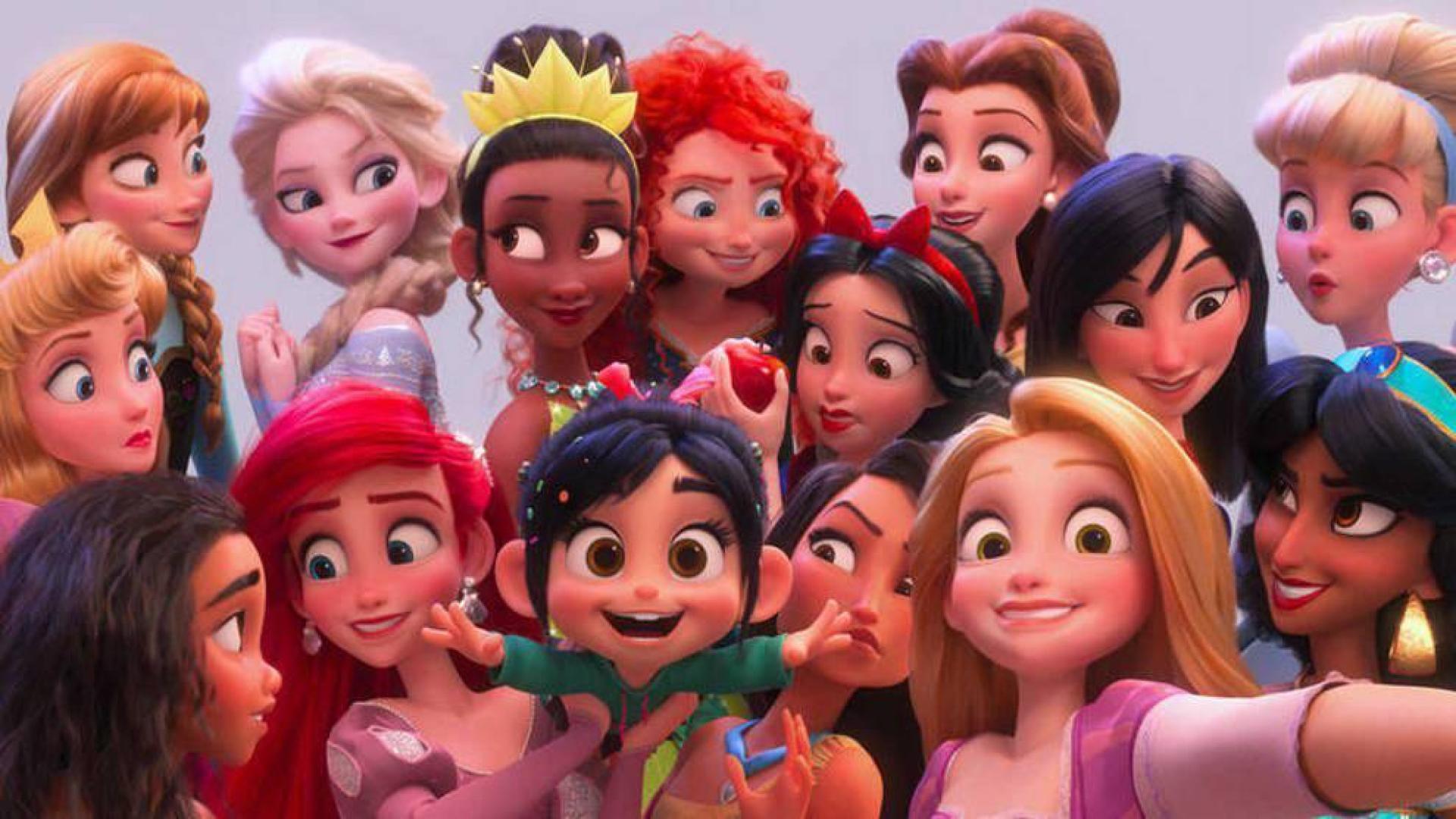 Reunión de princesas Disney de 'Ralph rompe Internet'.