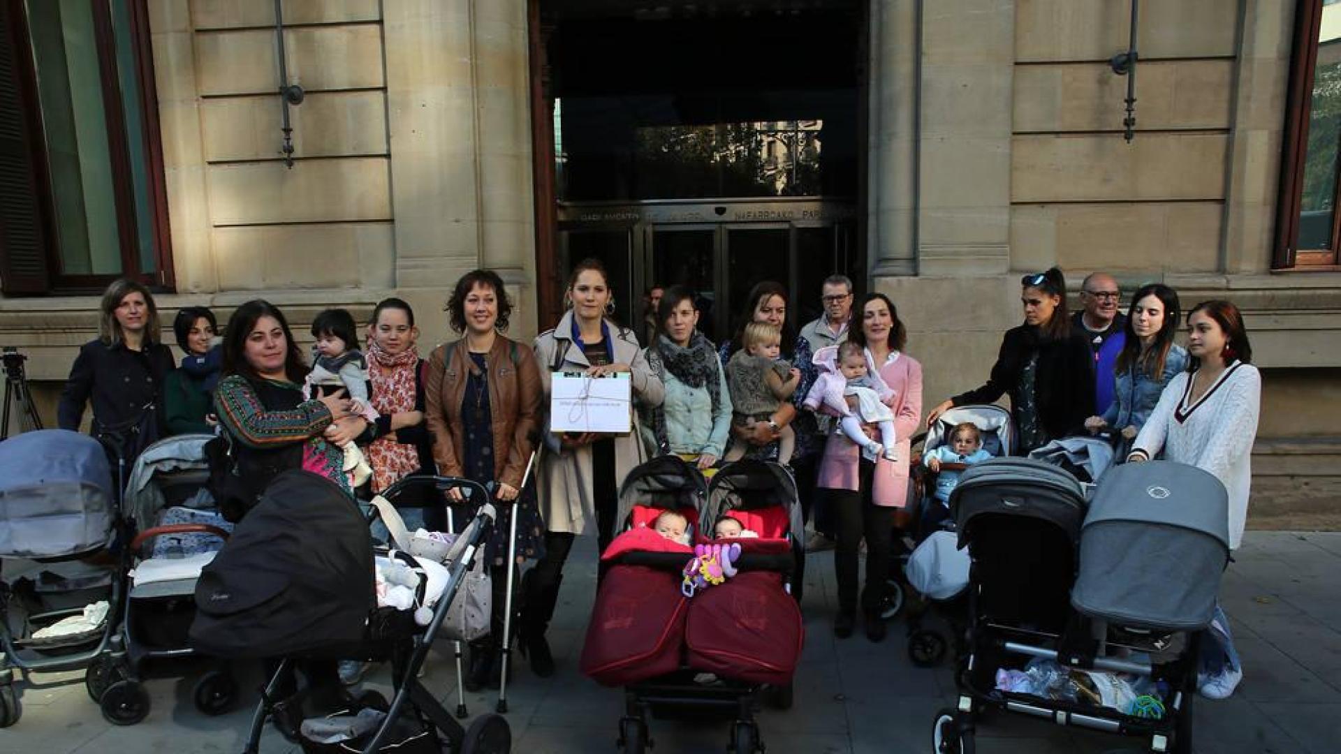 UPN, PSN y PP piden la devolución del IRPF que se retuvo a las madres