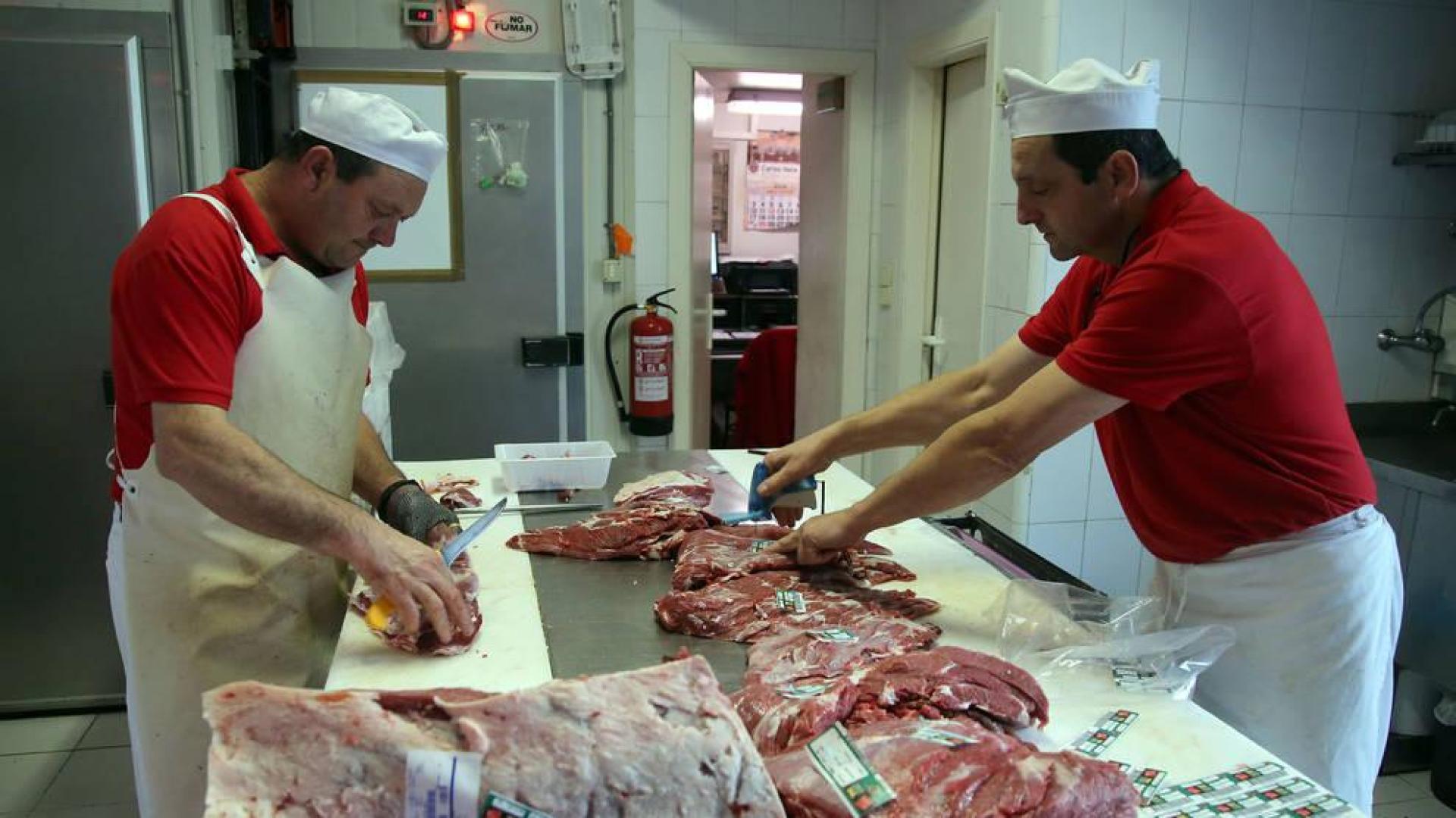 El nuevo convenio de industrias cárnicas incluye incrementos salariales del 2,5% al año