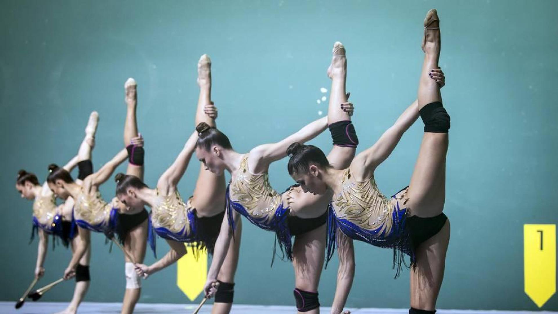Los clubes se han exhibido en el primer pase en el Navarra Arena.