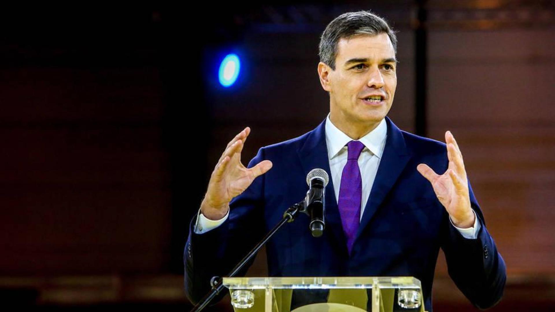 Sánchez apela al diálogo para cohesionar España dentro de la ley
