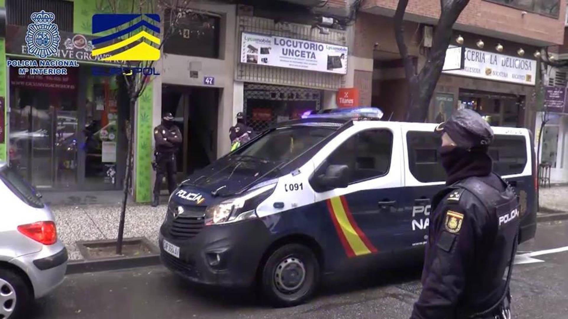 Detienen a los responsables de una famosa web neonazi en español