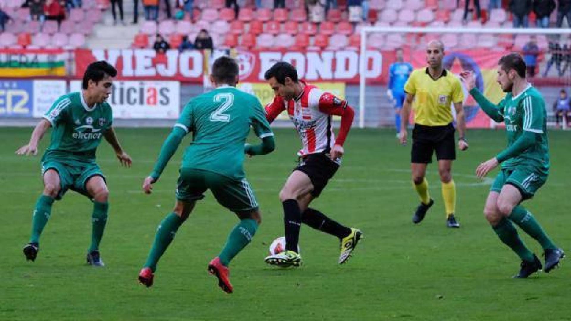 El gesto de Javi Flaño con un jugador rival lesionado
