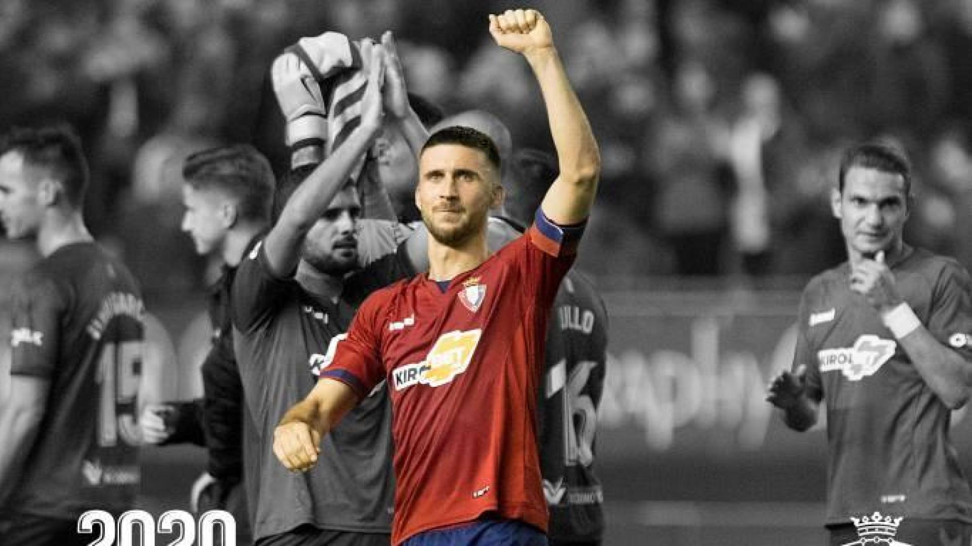 Osasuna renueva a Oier una temporada más con opción a otra