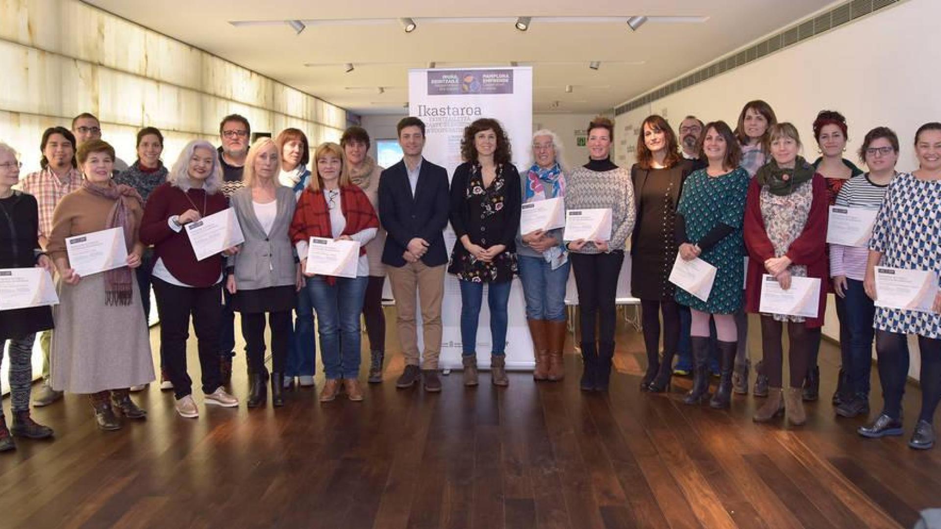 22 personas reciben el diploma del curso de emprendimiento y cooperativismo