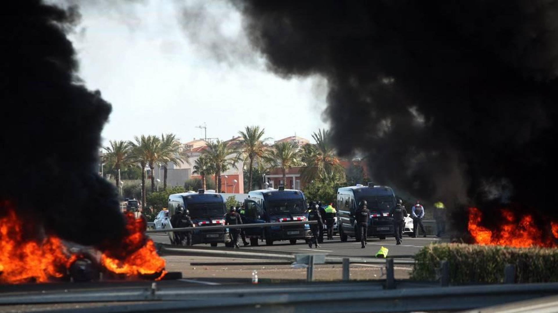 Se elevan a 10 los detenidos por los incidentes del 21D en Barcelona