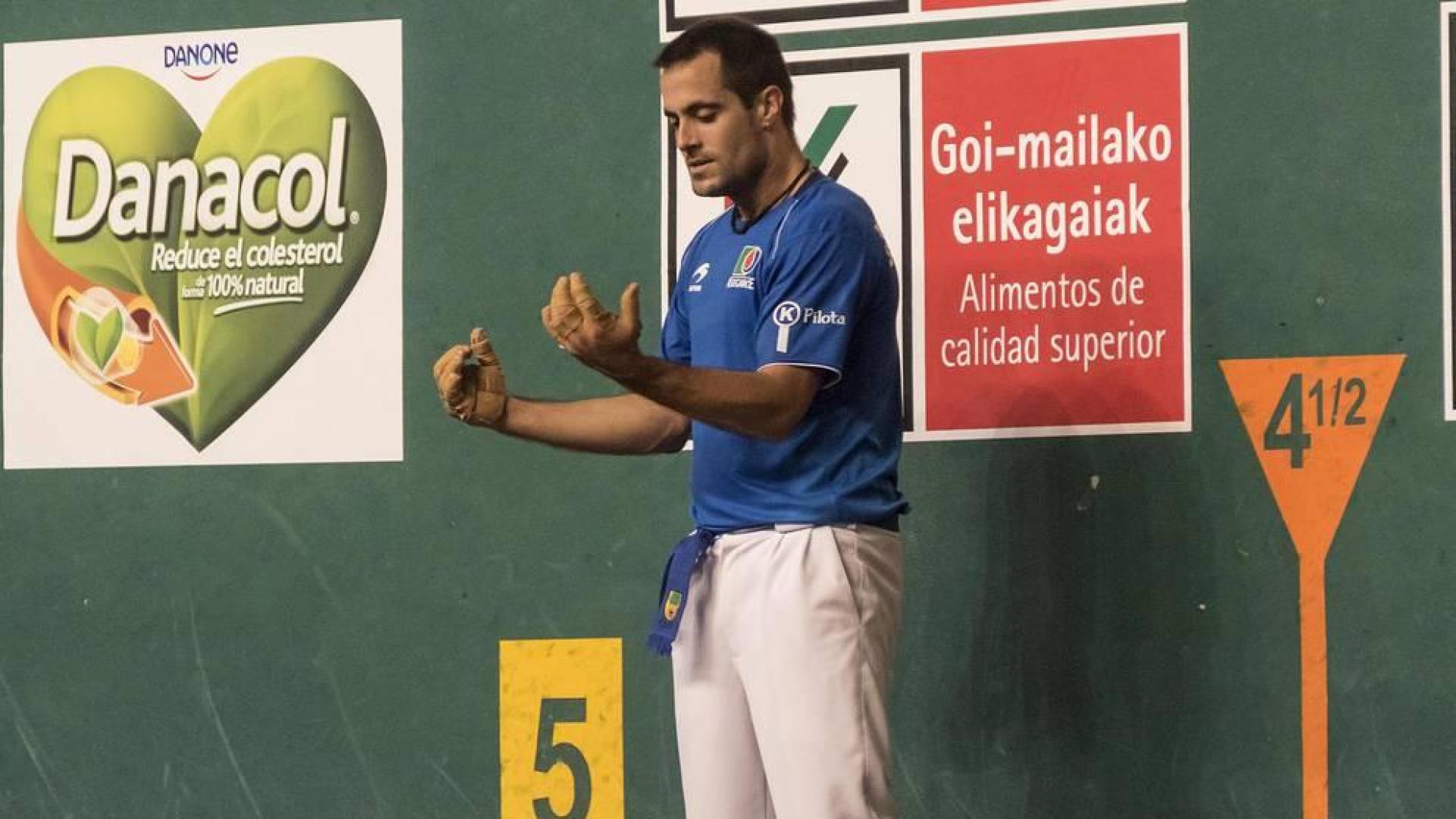 Imágenes del partido entre Olaizola-Albisu y Bengoetxea-Imaz del Parejas 2019