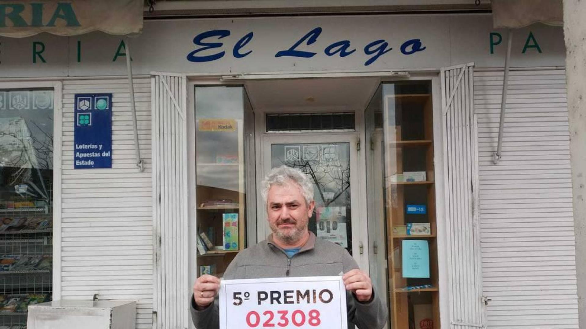 Una librería de Mendillorri vende un quinto premio: "Sé quién puede ser el ganador"