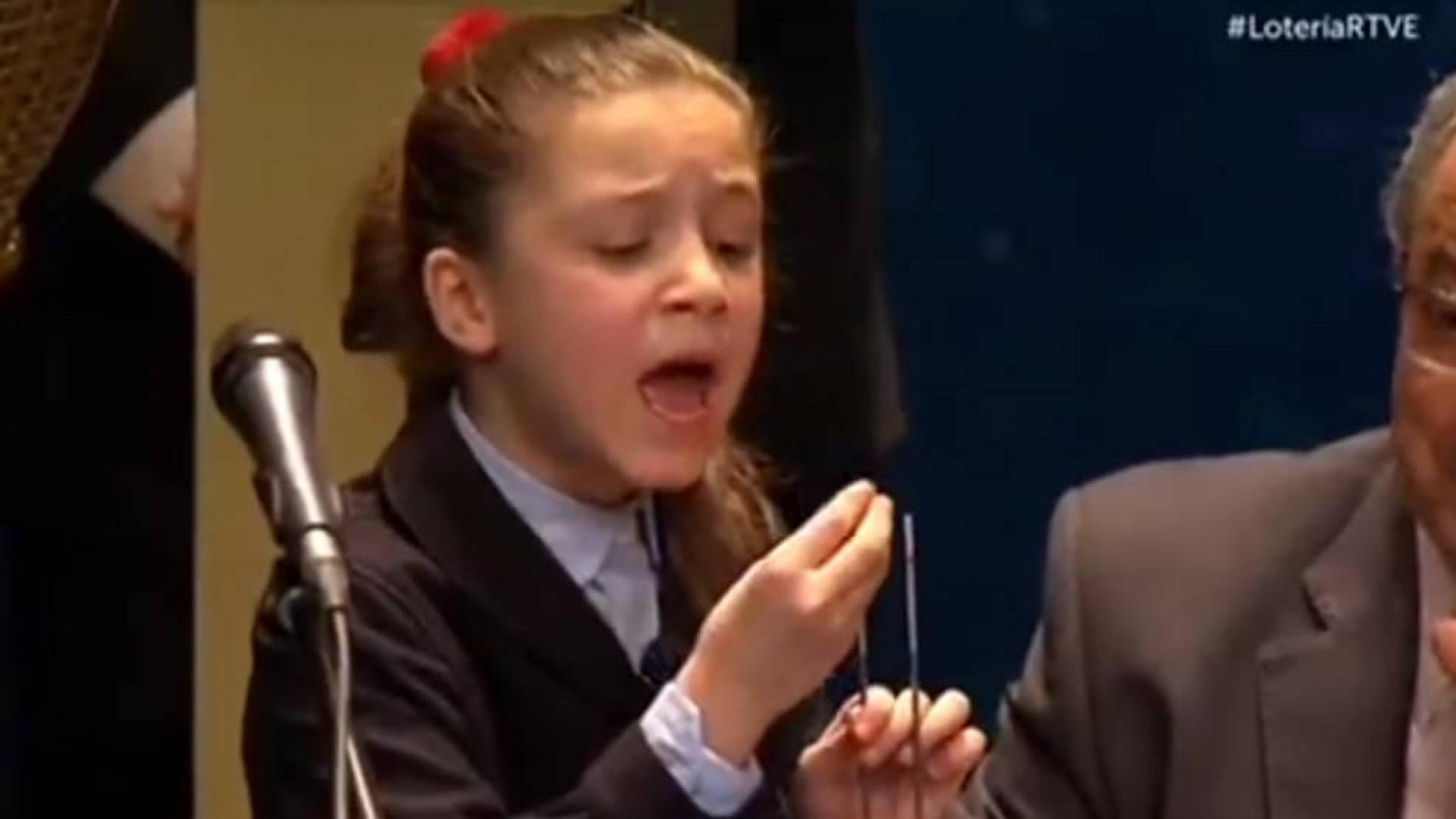 Aya, "la niña de los mil euros", repite en el Sorteo de Navidad 2018