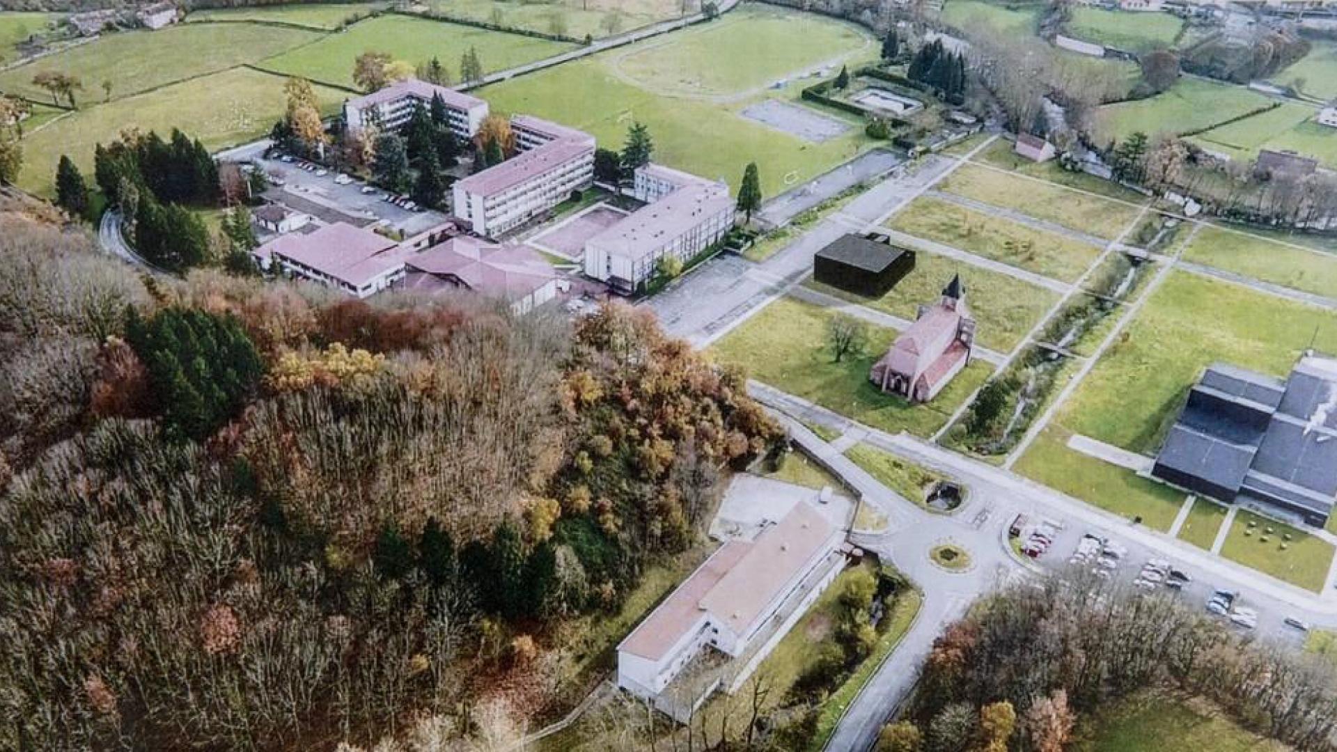 Panorámica del campus de Lekaroz.