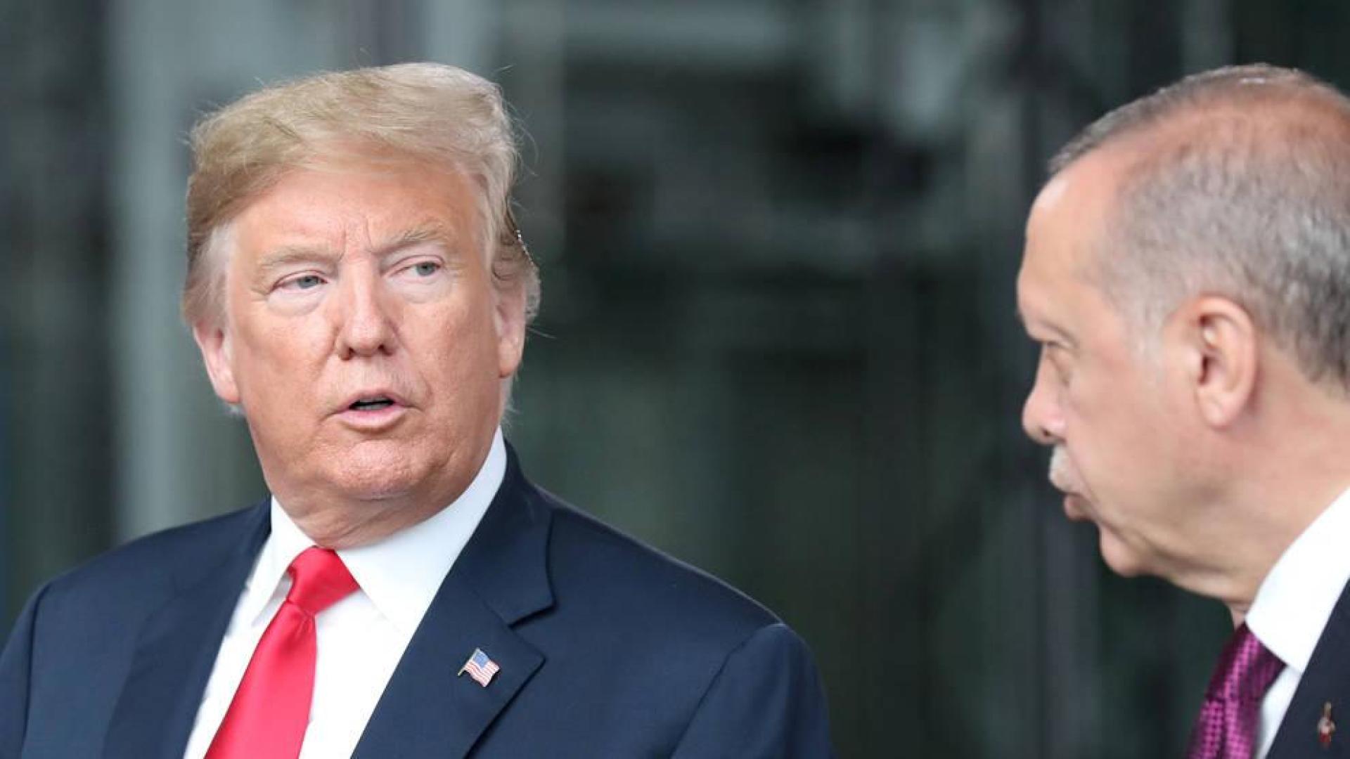 Trump amenaza con cerrar la frontera con México si no logra fondos para el muro