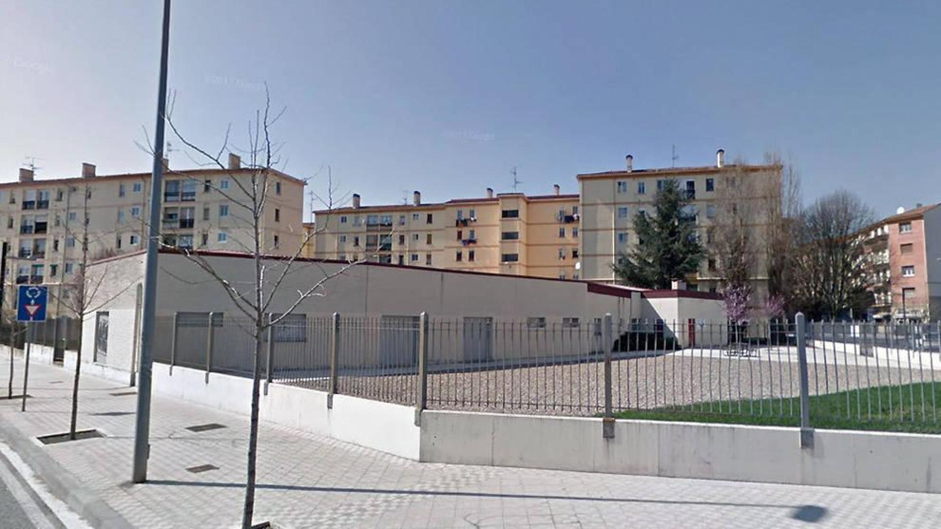 Firmados convenios para regular el uso del centro Ilargienea de la Milagrosa