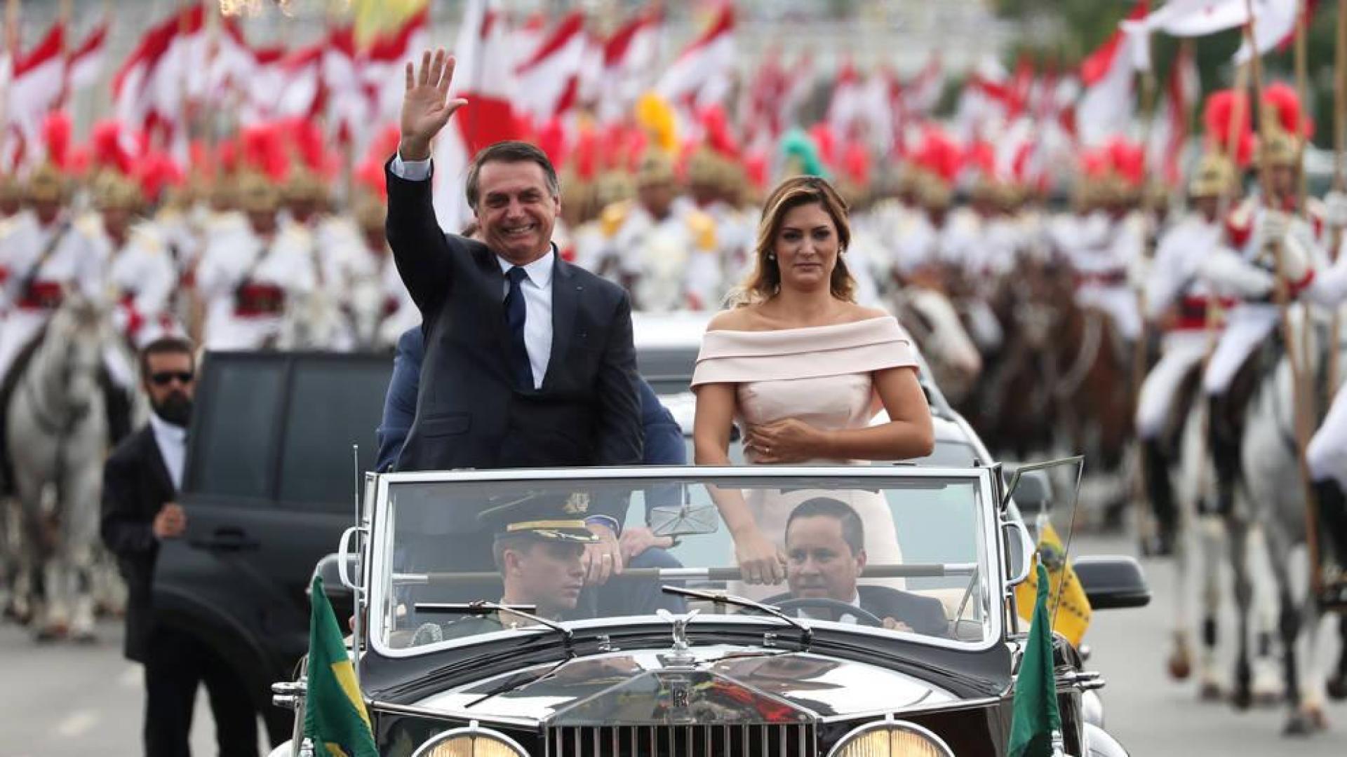El ultraderechista Jair Bolsonaro jura como nuevo presidente de Brasil