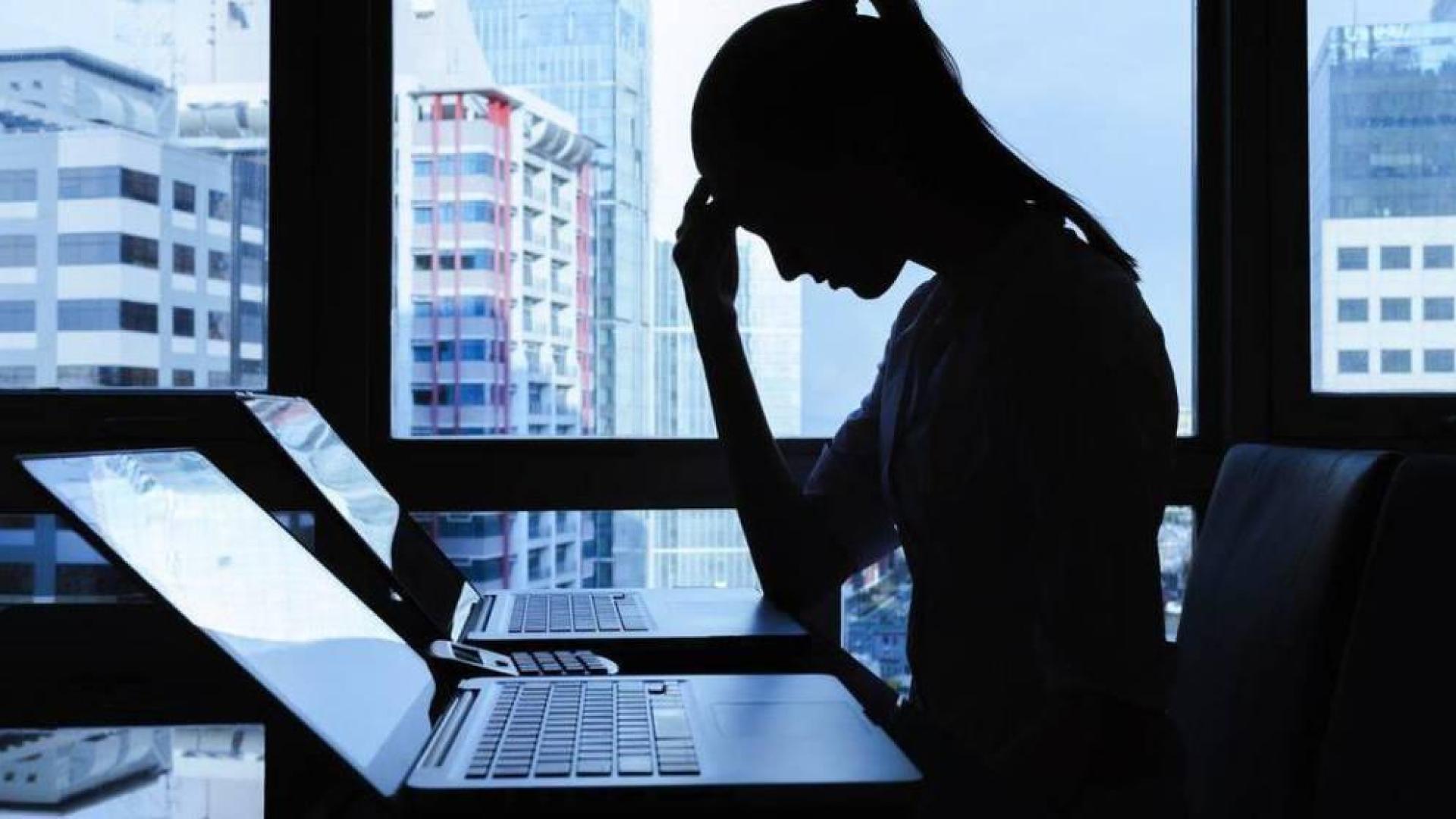 Ciberacoso a mujeres.