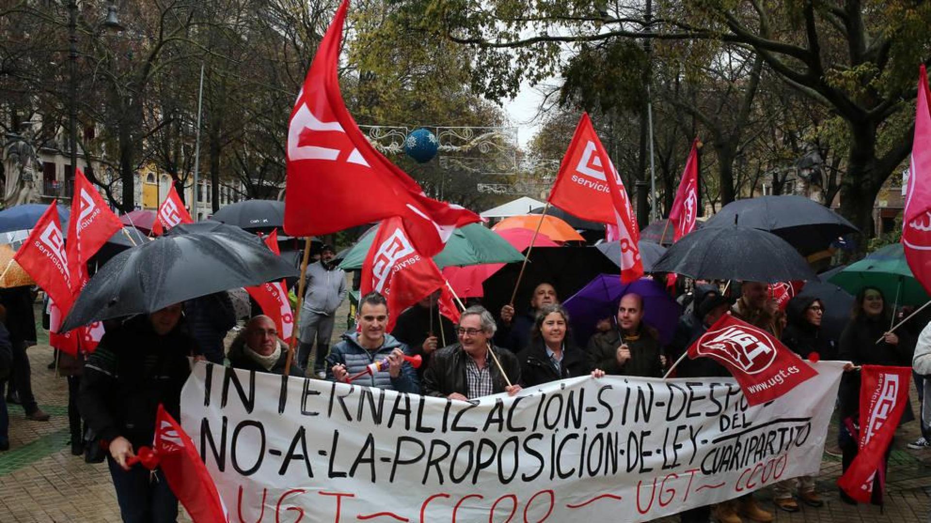 La reversión de servicios públicos se enreda dentro del cuatripartito