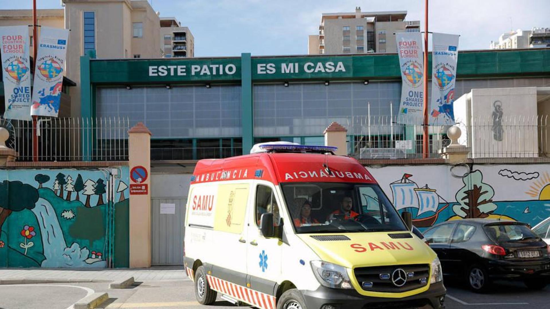 Muere una estudiante al precipitarse por el hueco de la escalera de un colegio