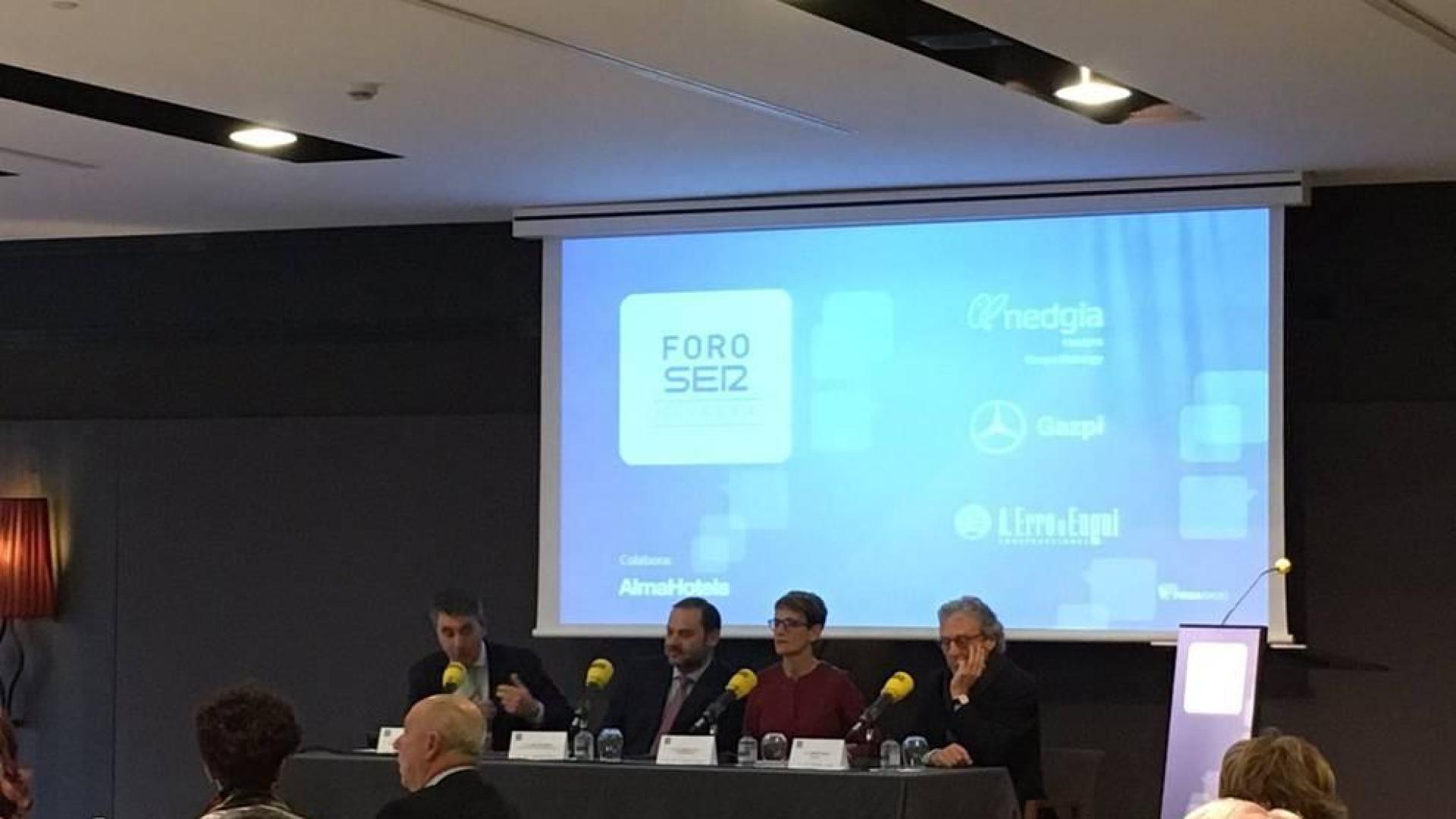Navarra va a ser la comunidad con más inversiones de Fomento, según Ábalos