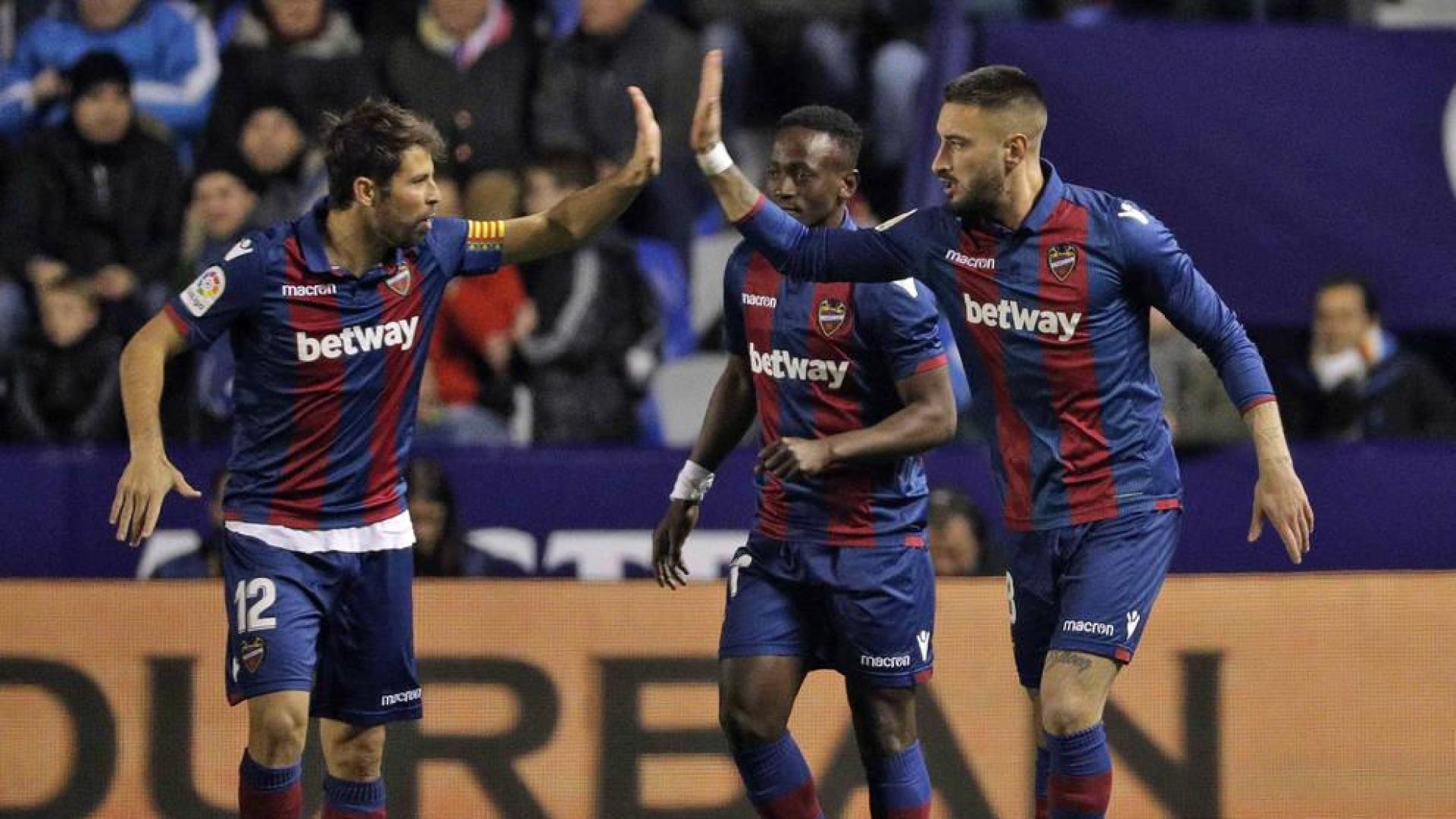 Coutinho maquilla la derrota del Barcelona; el Sevilla golpea en San Mamés