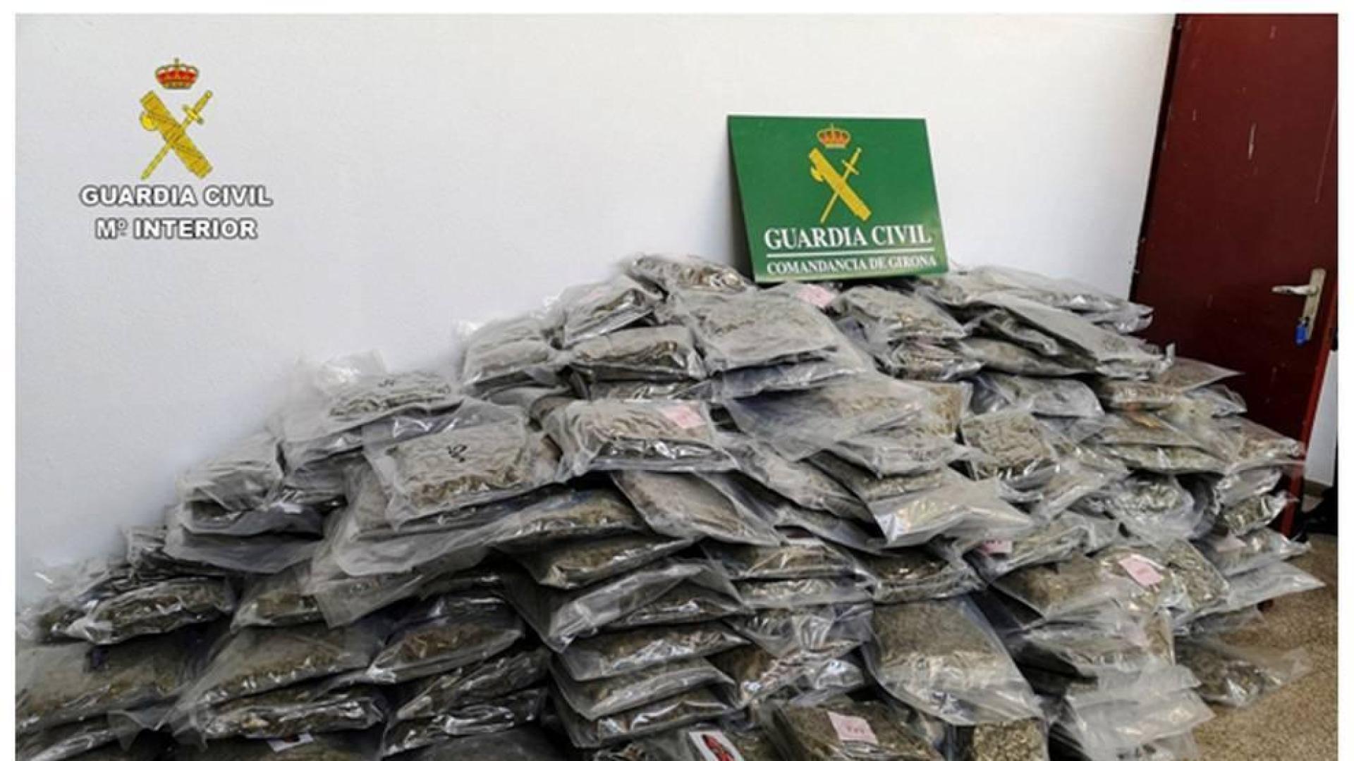 25 detenidos con 2.700 kilos de marihuana en Cataluña, mayor alijo en España