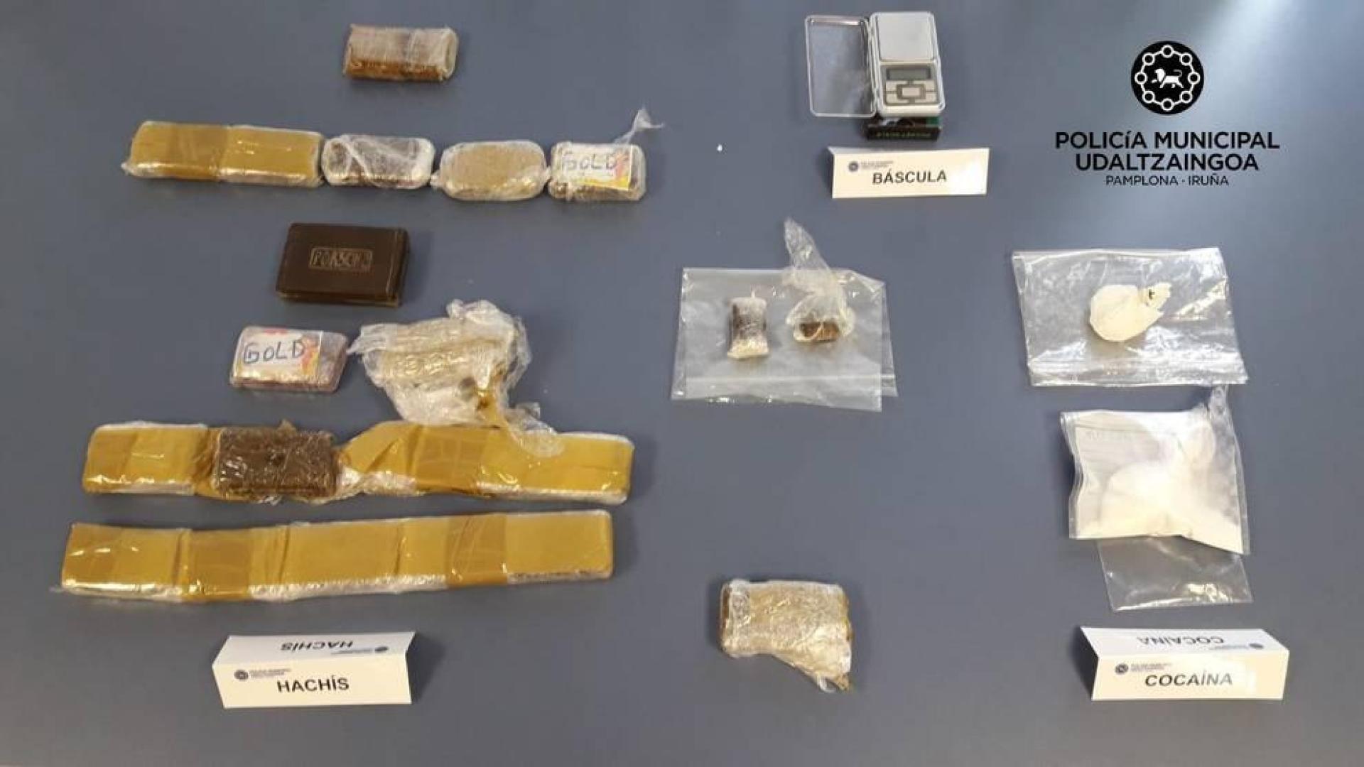 Detenido en Pamplona tras intentar pagar con droga una deuda económica
