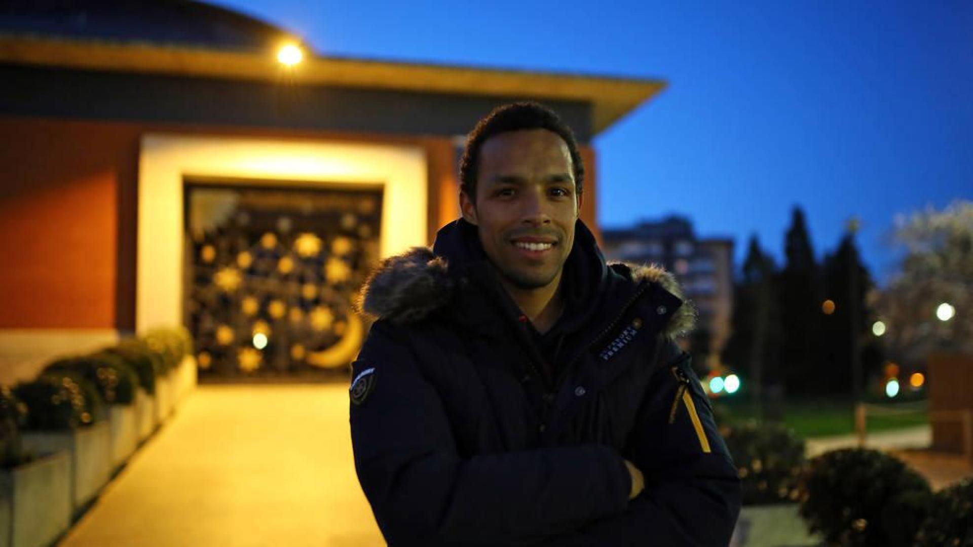 Valmiro Lopes Rocha 'Valdo', nuevo jugador del Izarra, ayer, en Pamplona, ciudad donde reside.
