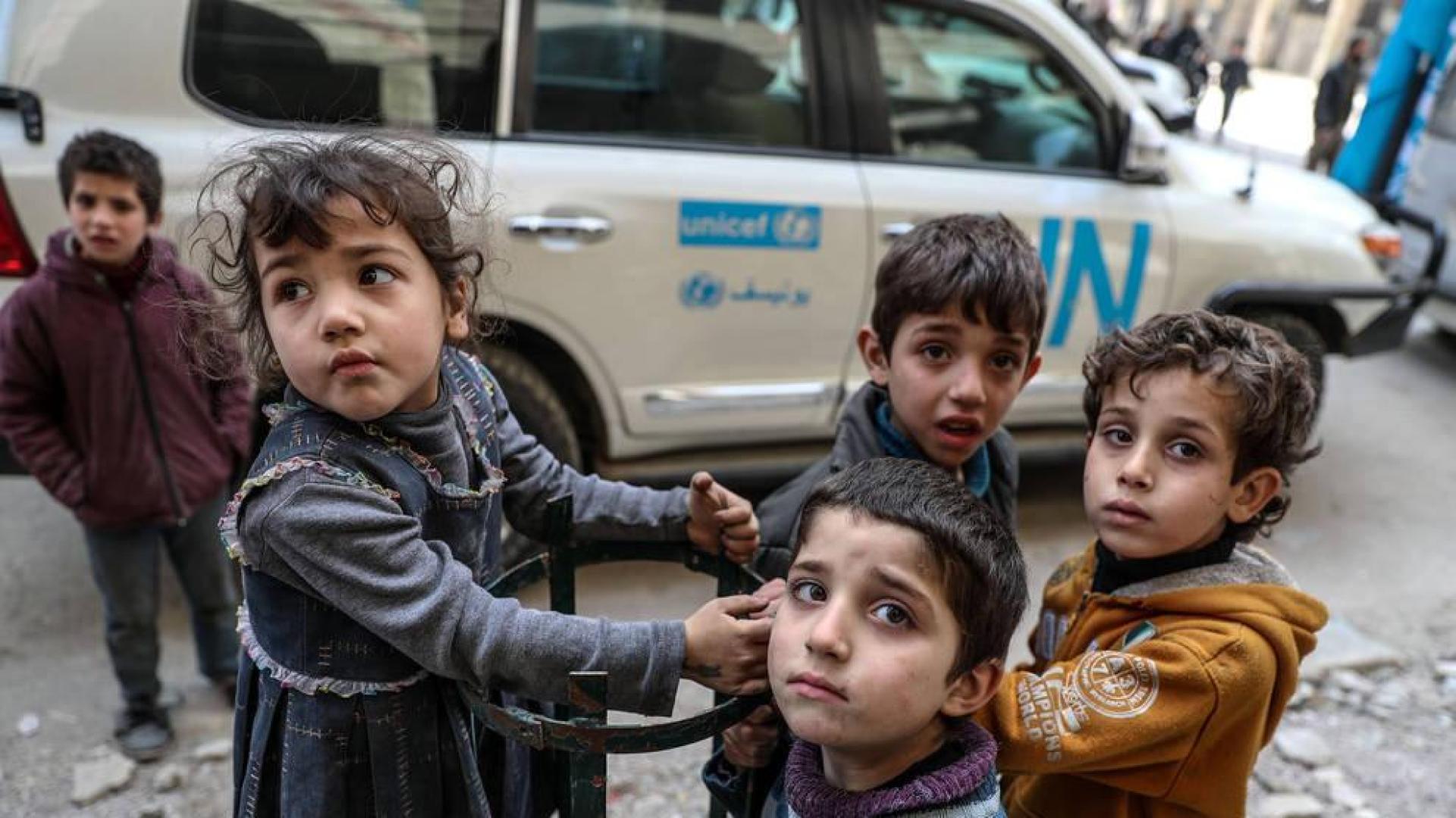 Siete años de guerra en Siria dejan un "terrible impacto" sobre todo en niños