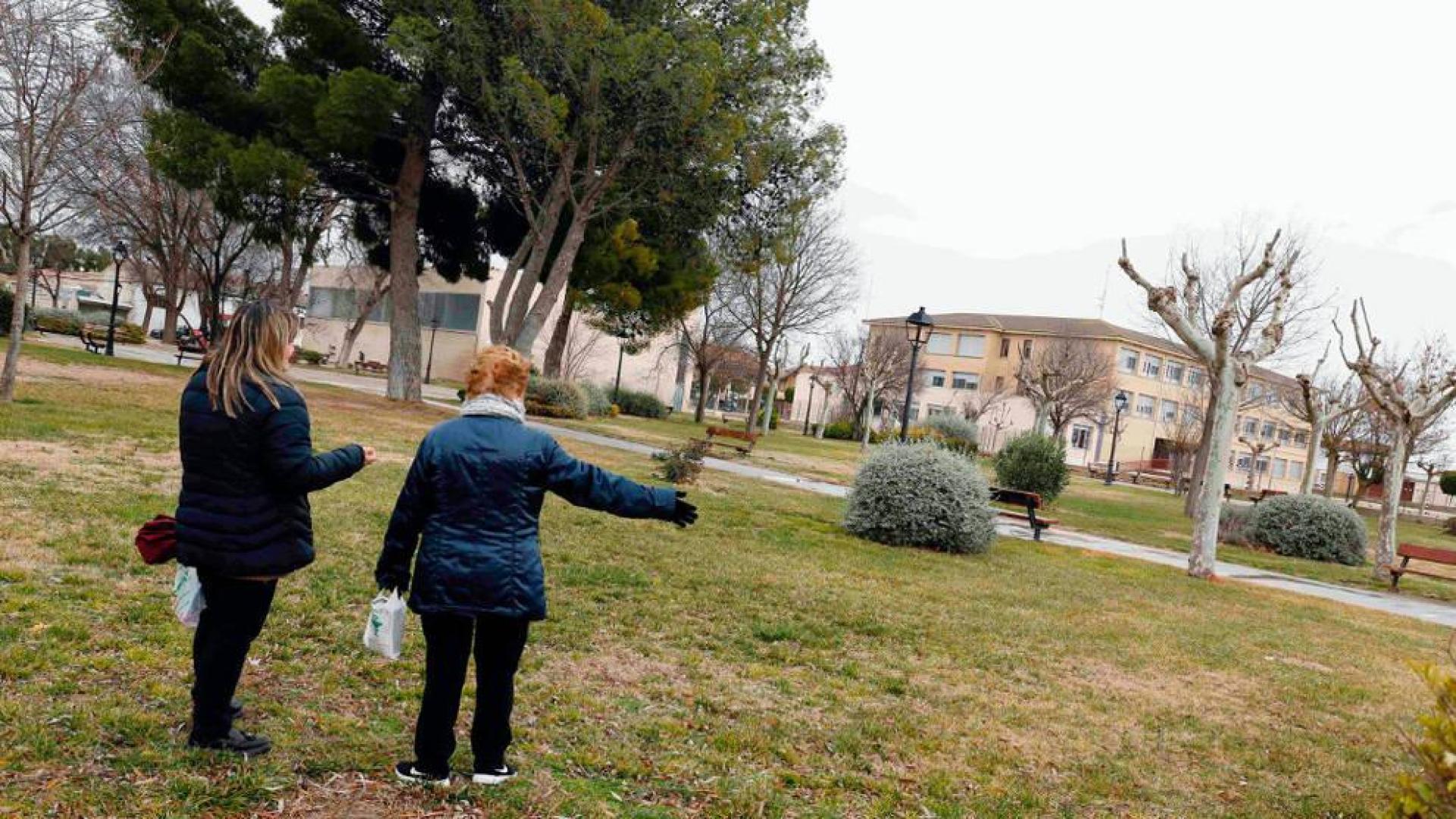 Educación entrega el proyecto del instituto de Ribaforada