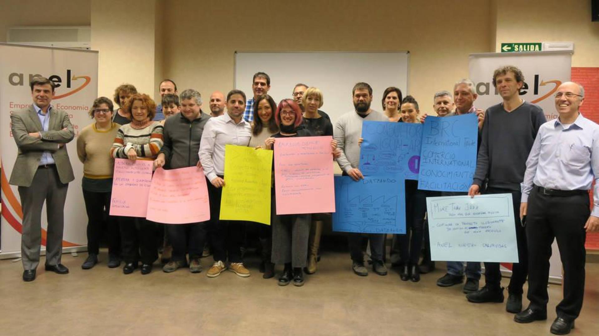 Representantes de 15 empresas creadas con el acompañamiento de ANEL que participaron en el encuentro