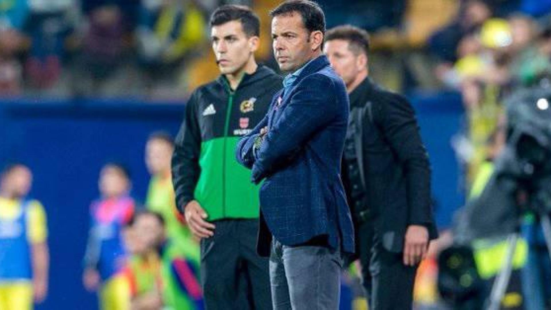 El Villarreal vuelve a recurrir a Javi Calleja tras despedir a Luis García Plaza