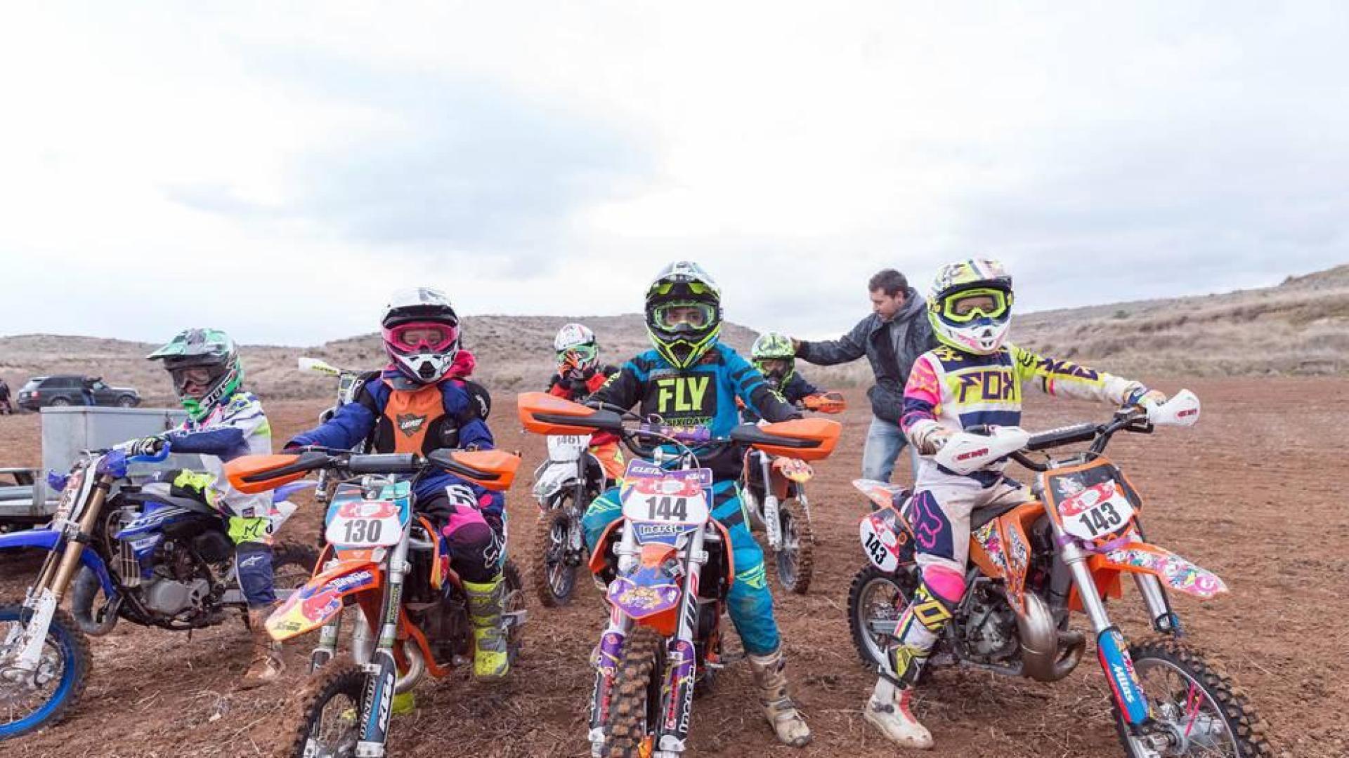Un total de 22 niños se dieron cita este pasado fin de semana en la II Cross Country de Ablitas de motociclismo.
