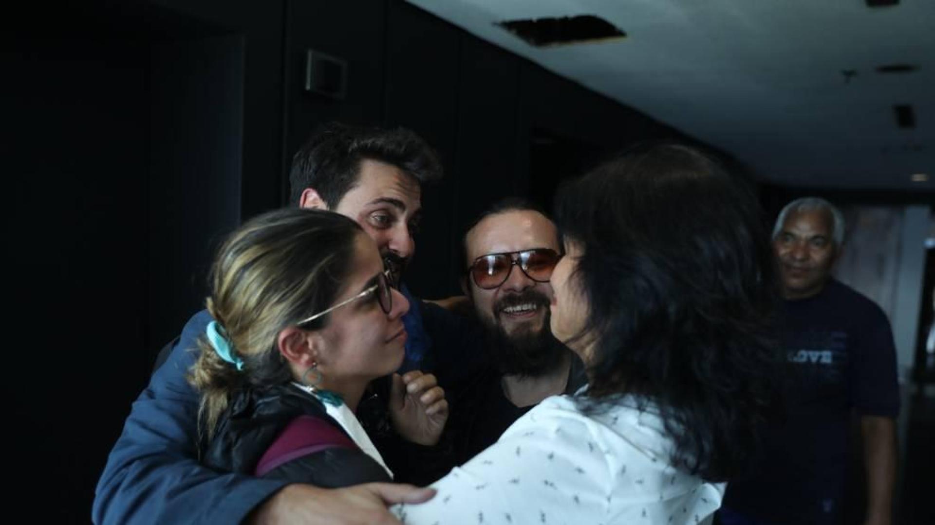 Liberan a los reporteros de Efe en Caracas y los agentes se disculpan