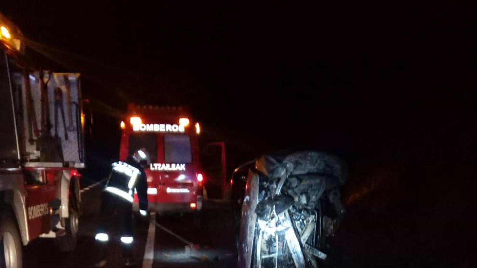 Un herido tras salirse de la vía en la ronda a su paso por Arre