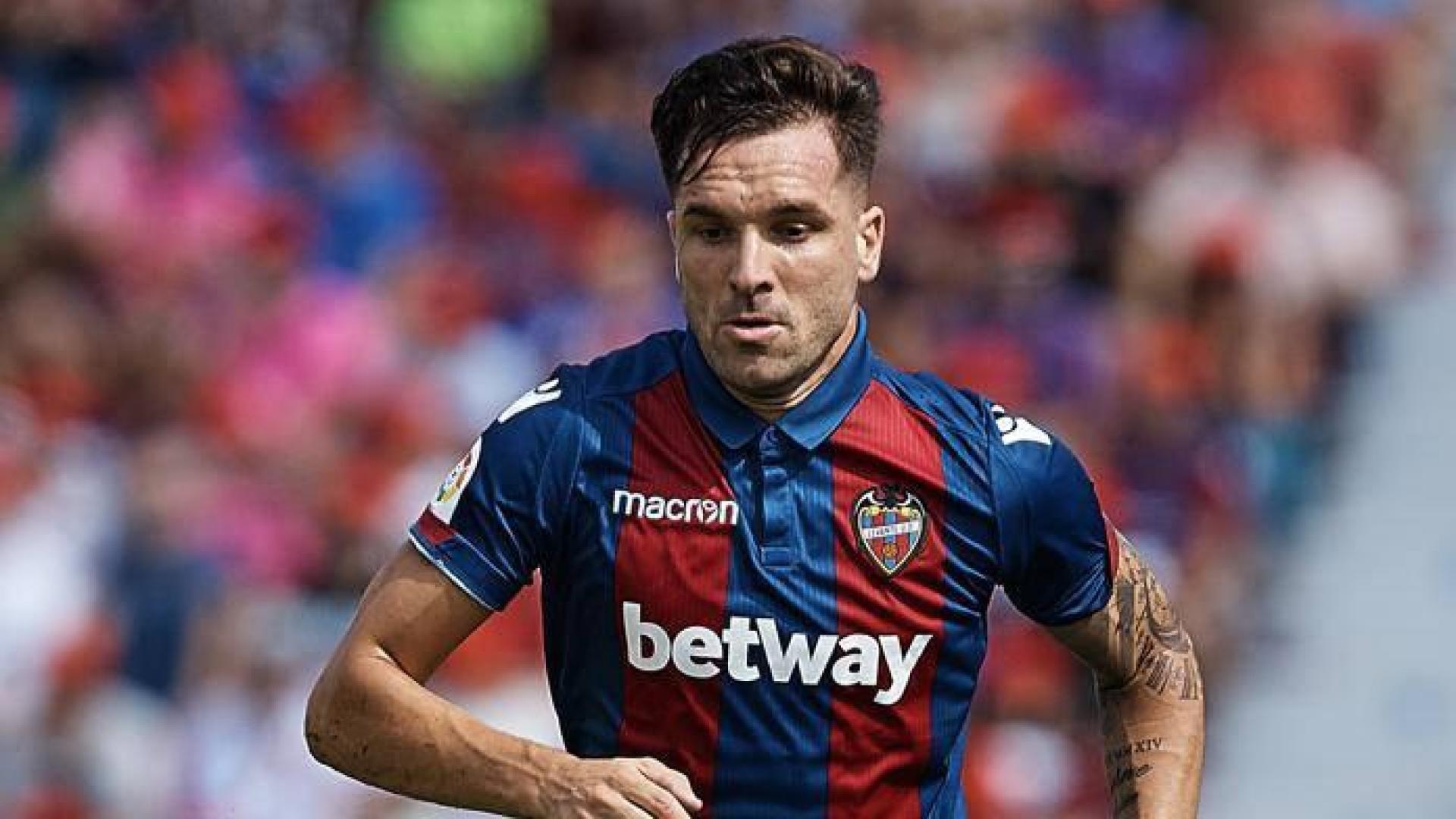 Toño, jugador del Levante.