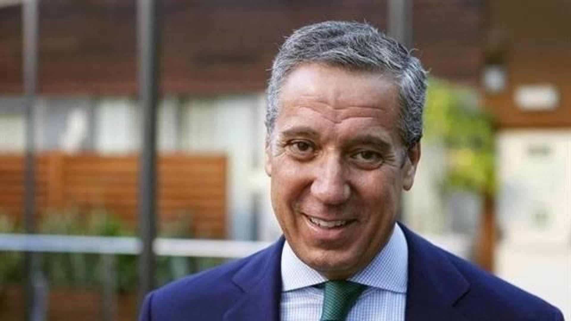 Zaplana abandona el hospital La Fe tras recibir el alta