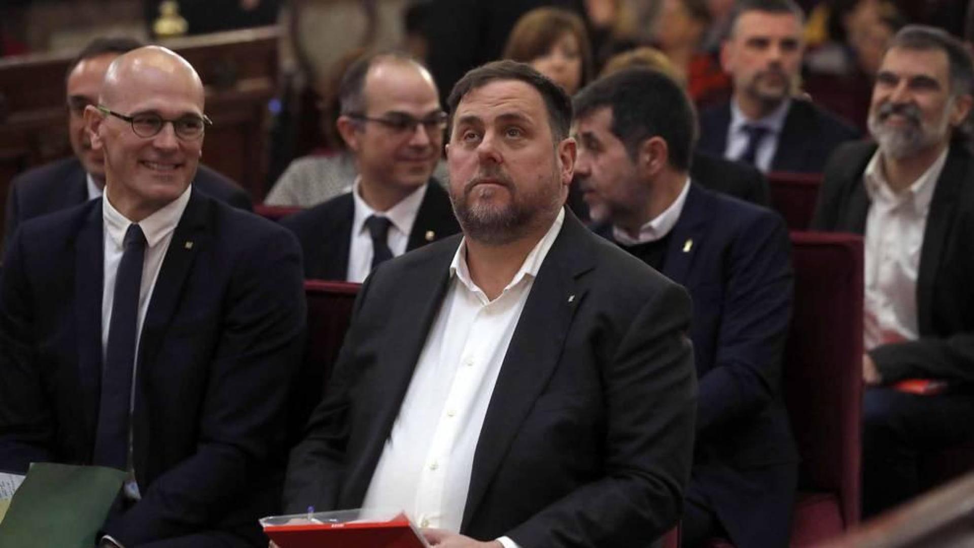 El Tribunal Supremo inicia este martes el juicio al Procés. Estas son las imágenes del día