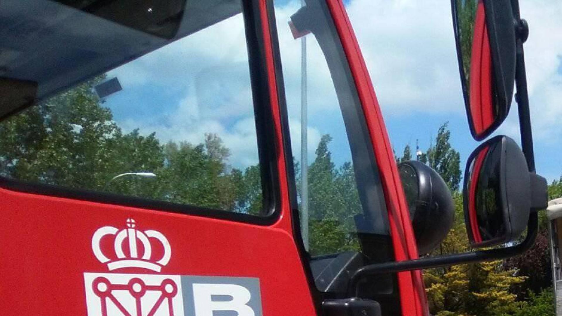 Dos trasladados tras el incendio de una campana extractora en Buztintxuri