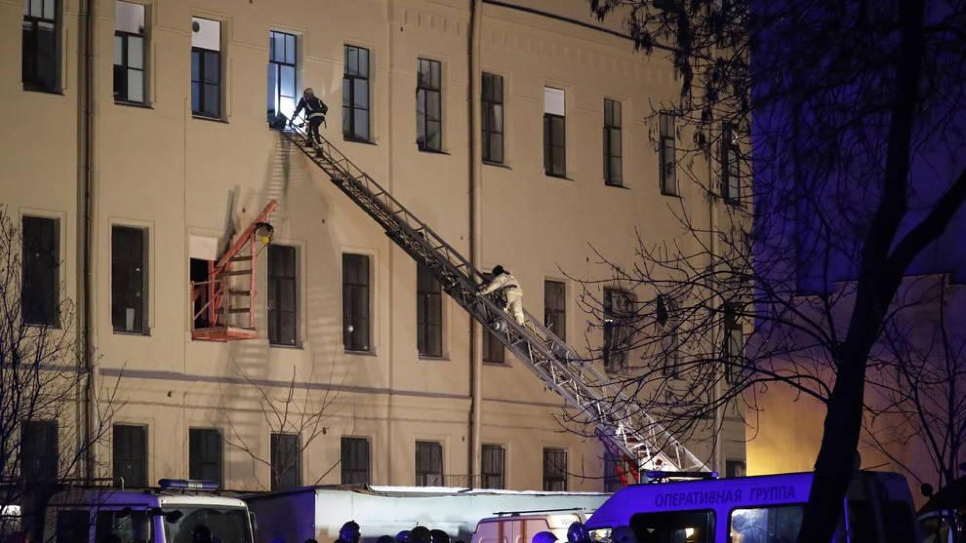 Se derrumba el techo de un edificio universitario en San Petersburgo