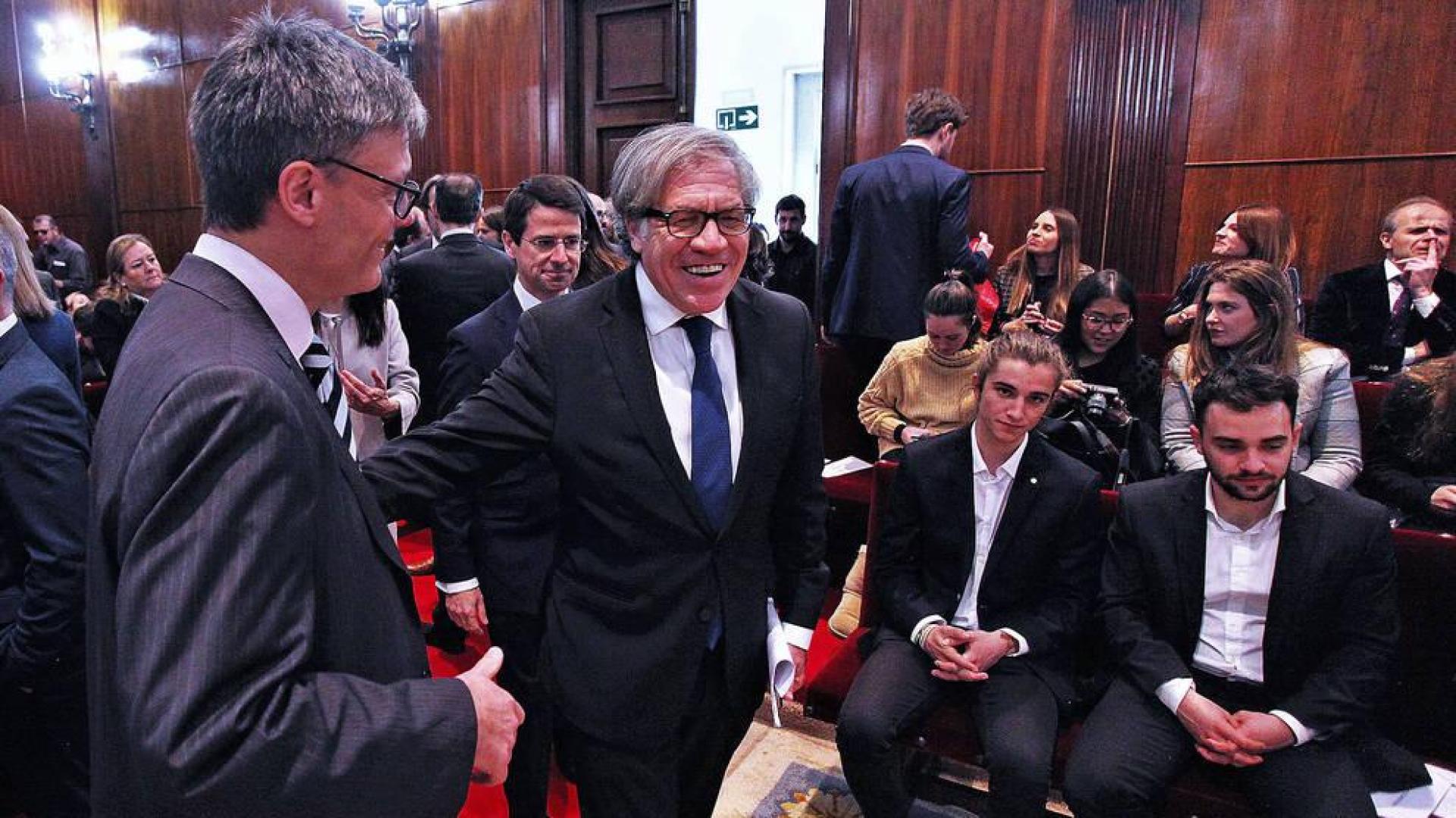 Luis Almagro Lemes: "La solución violenta es ser indulgentes con Maduro"